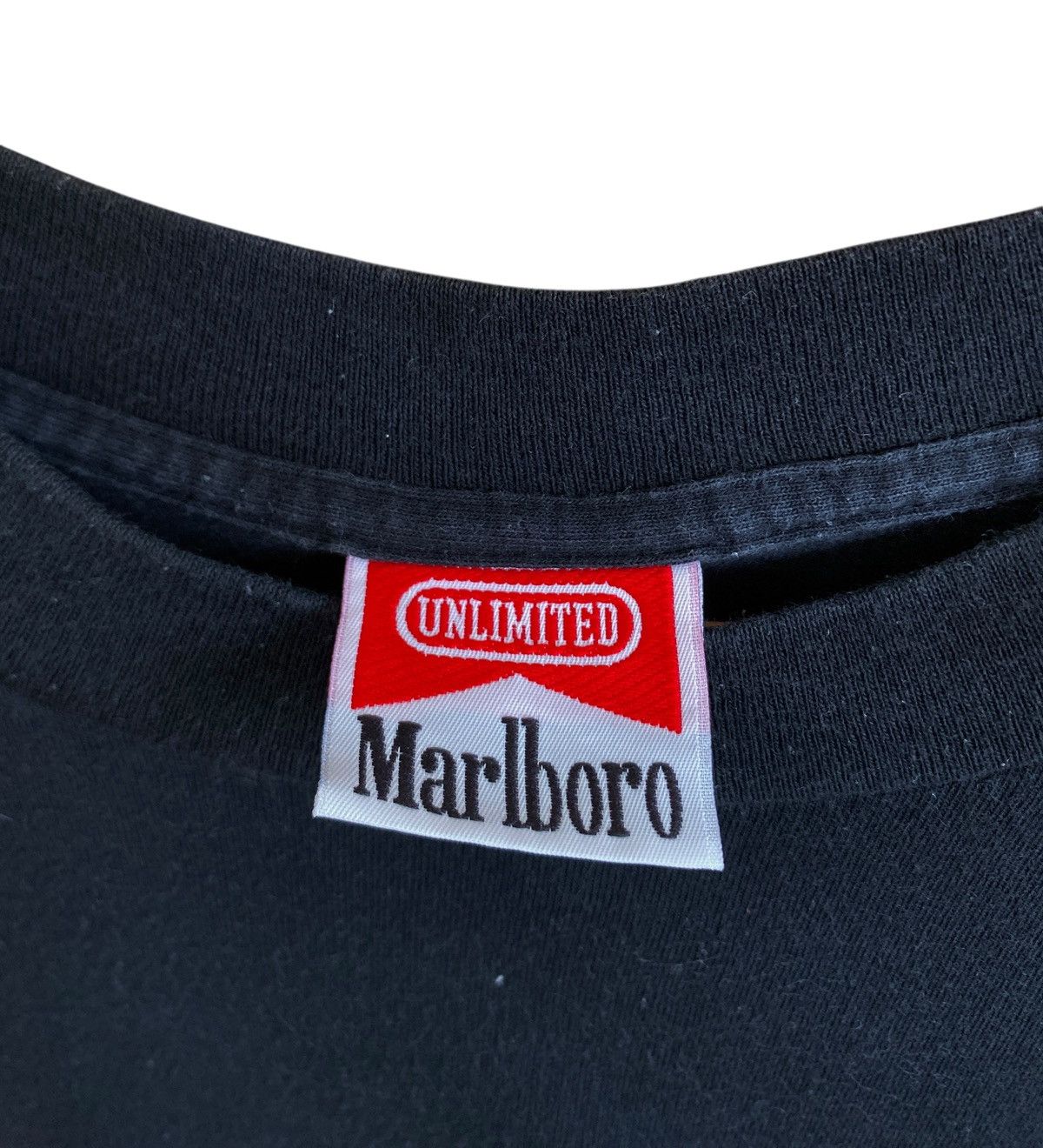 Marlboro Vintage Brand Marlboro Made In Usa T-shirt 1990s Size US XL / EU 56 / 4 - 5 Thumbnail