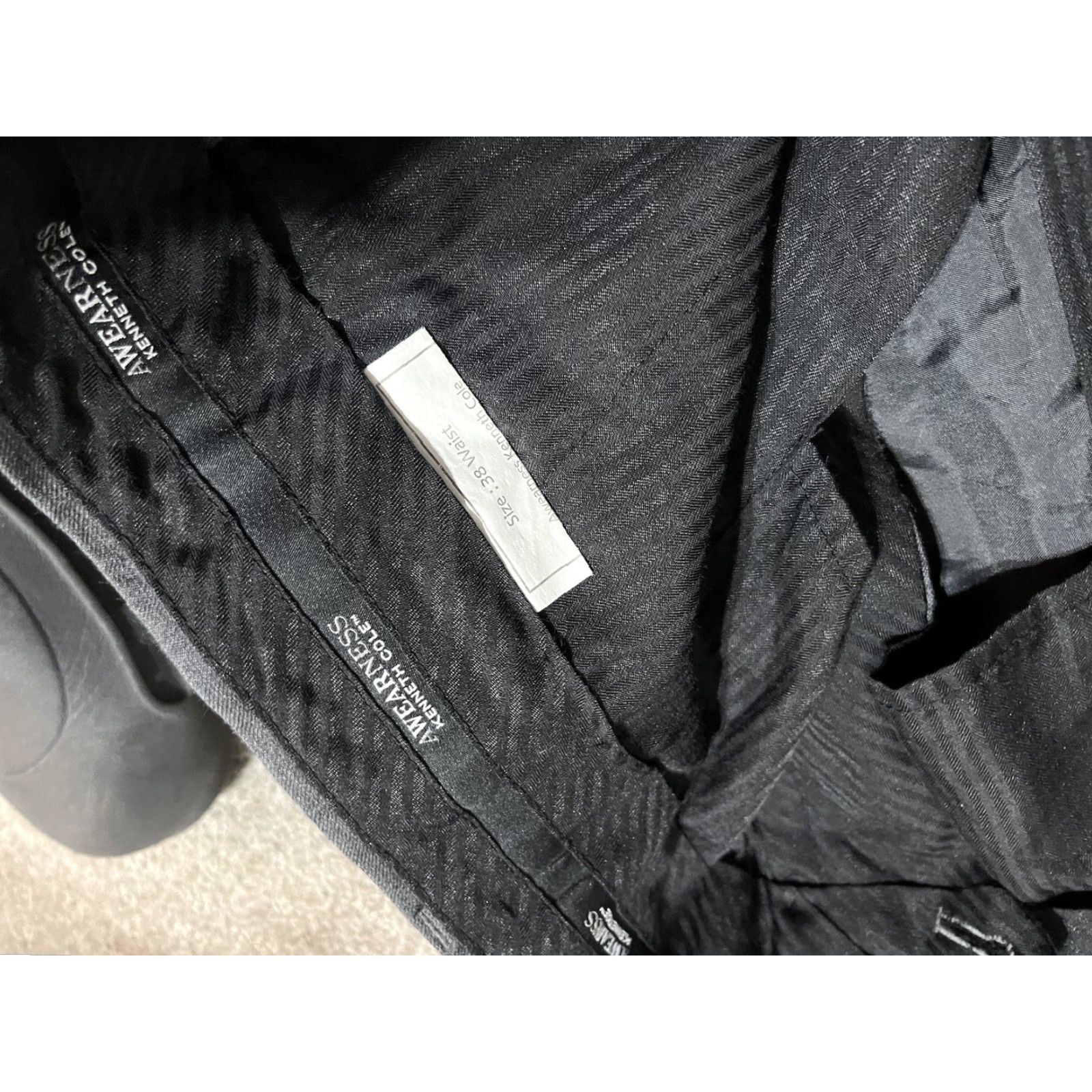 Kenneth Cole VINTAGE Kenneth Cole Flat Front PANTS Men 38x22 Gray Solid Dress Pants Size US 38 / EU 54 - 5 Thumbnail