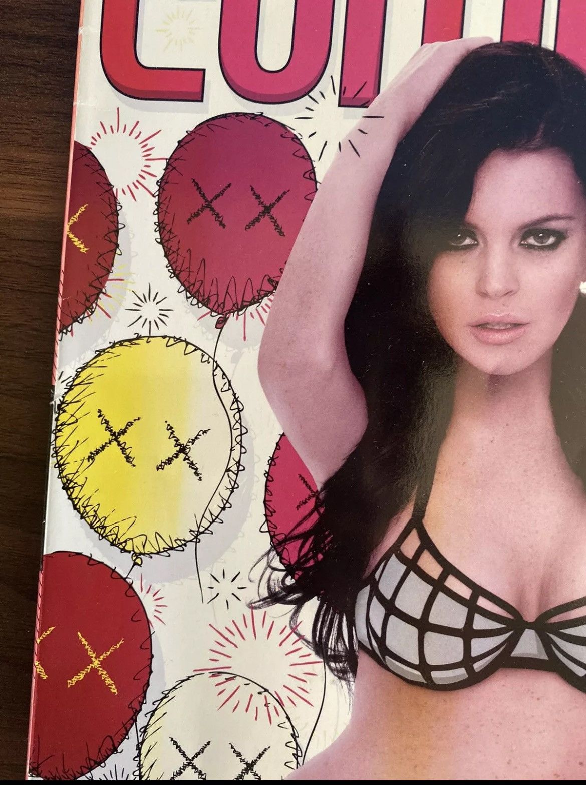 Complex × Kaws Complex magazine Lindsay Lohan 2010 kaws edition Size ONE SIZE - 3 Thumbnail