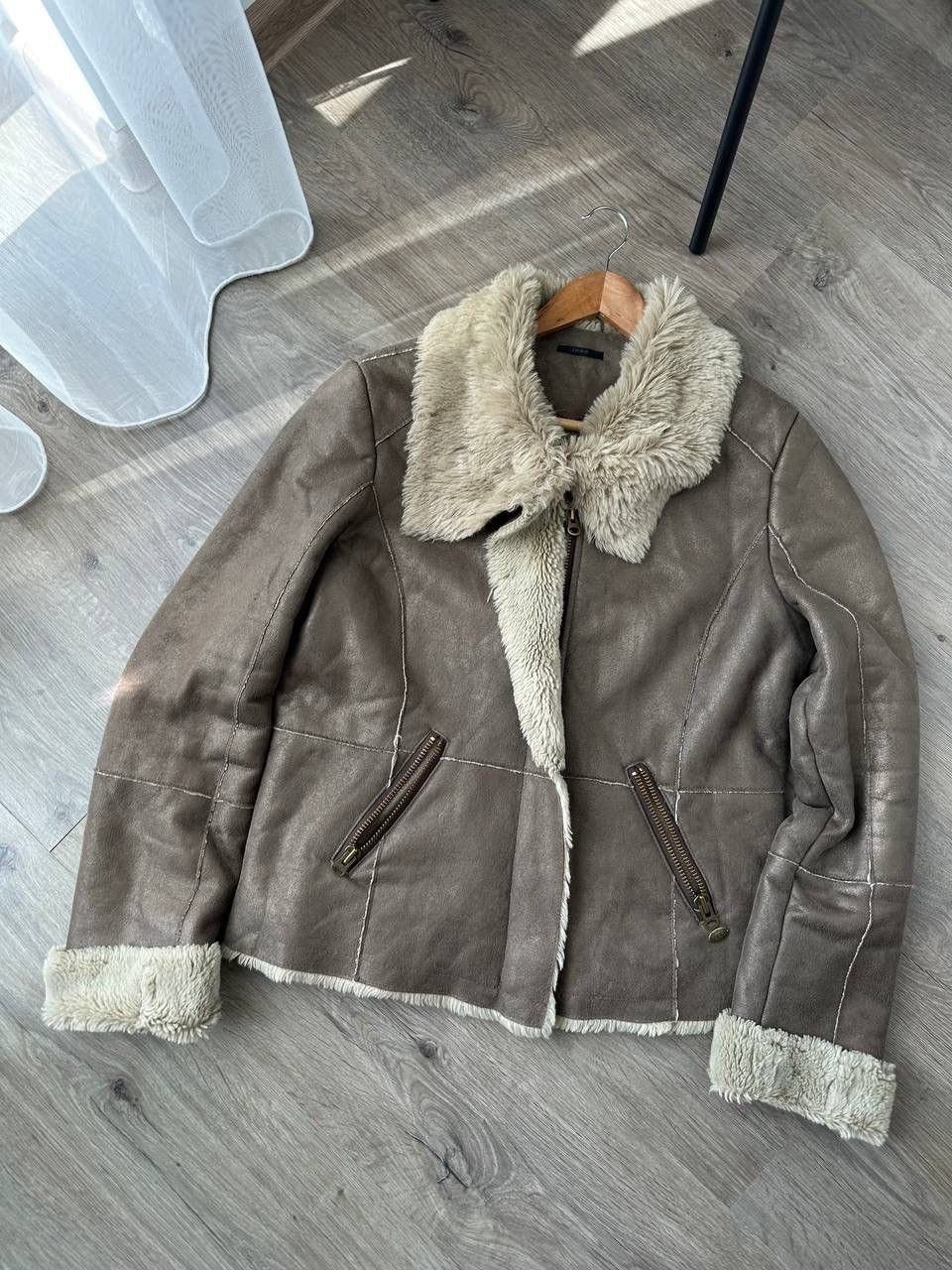 Japanese Brand × Vintage Vintage Japanese Avantgarde Faux Beige B.3 Style Jacket Y2K Size S / US 4 / IT 40 - 11 Thumbnail
