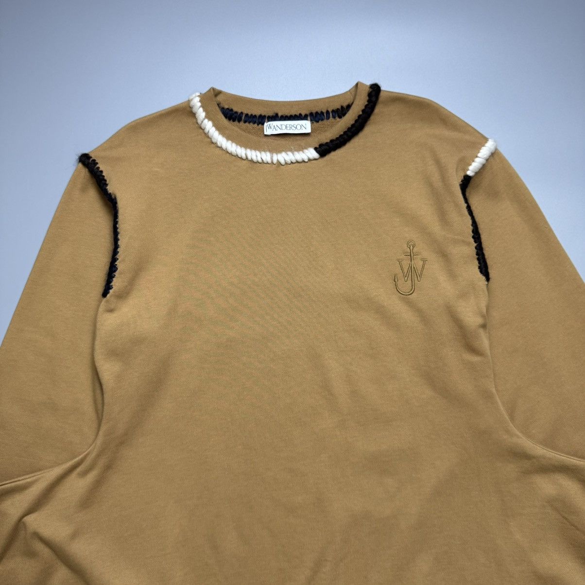JW Anderson JW Anderson - Asymmetric Contrast Stitch Sweatshirt Size M / US 6-8 / IT 42-44 - 5 Thumbnail