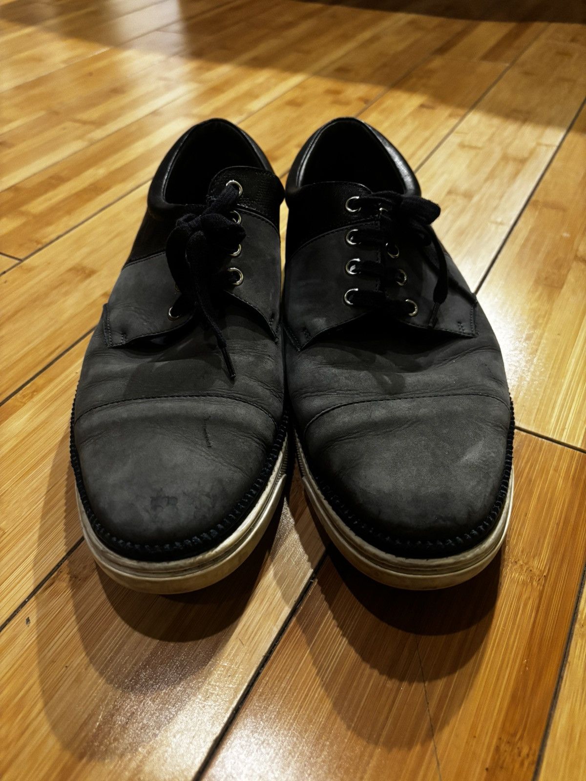 Louis Vuitton Men’s gray & blue sneakers.mf2607 Size US 7.5 / EU 40-41 - 5 Thumbnail