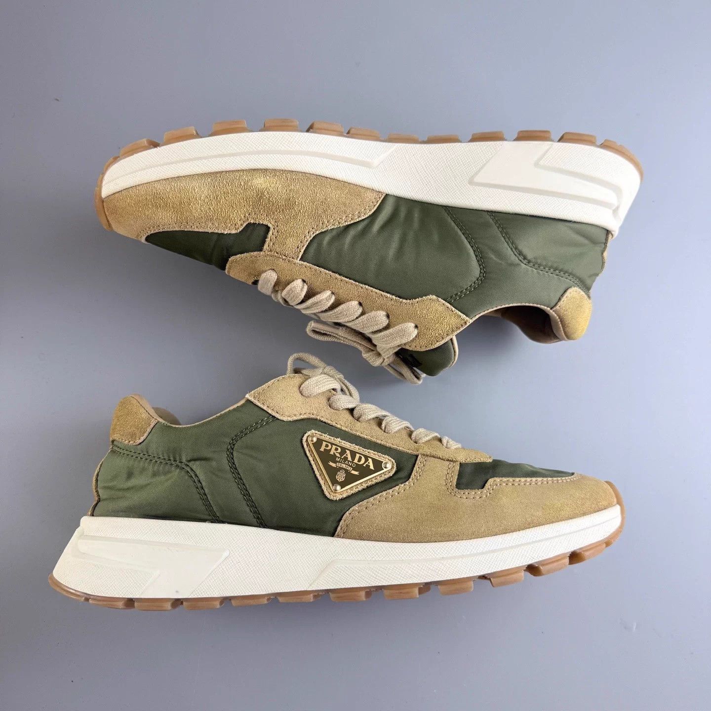 Prada Prada Olive Green Tri Gold Sneakers 40 New YLP4505 Size US 7 / EU 40 - 4 Thumbnail