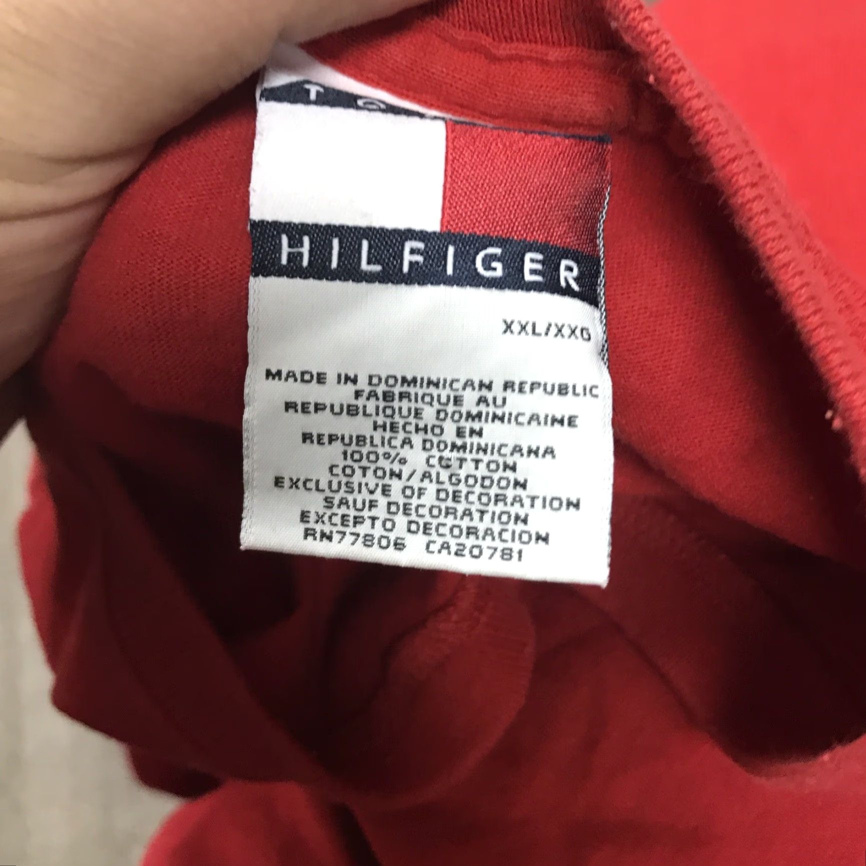 Tommy Hilfiger VINTAGE Tommy Hilfiger T Shirt Men’s 2XL Red Cotton Embroidered Spell Out Tommy Jeans 90s Classic Designer Mens Size US XXL / EU 58 / 5 - 4 Thumbnail