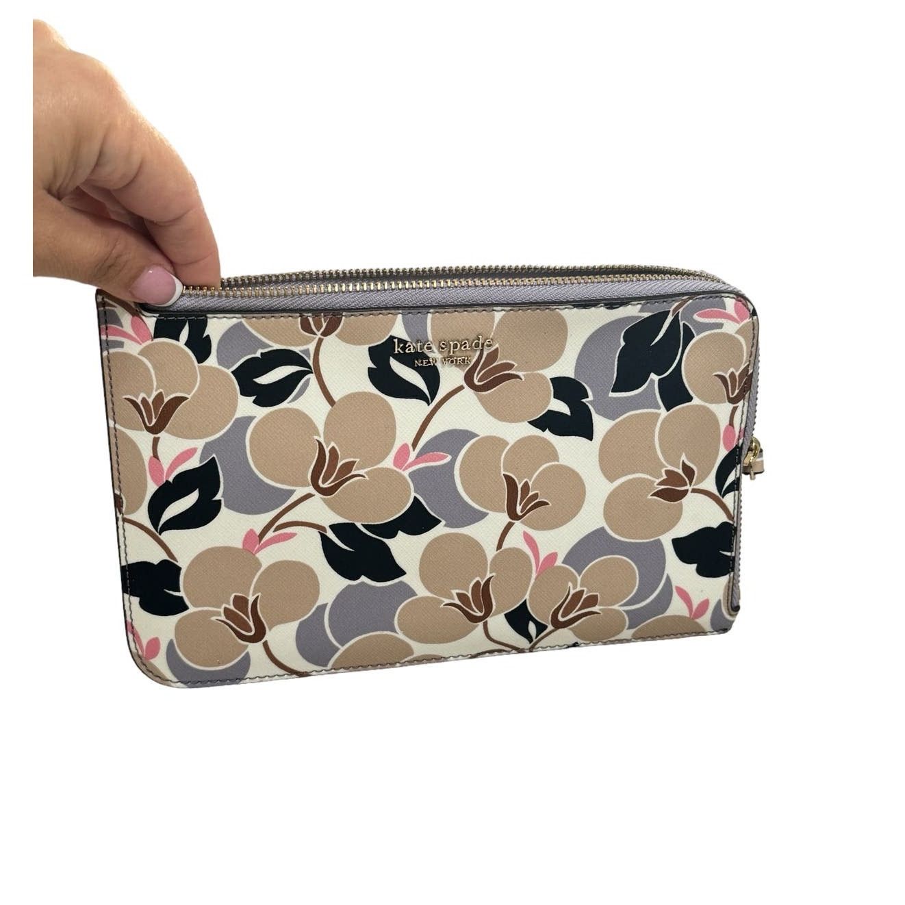 Kate Spade Kate Spade Wristlet Cameron Breezy Floral wallet new Size ONE SIZE - 2 Thumbnail