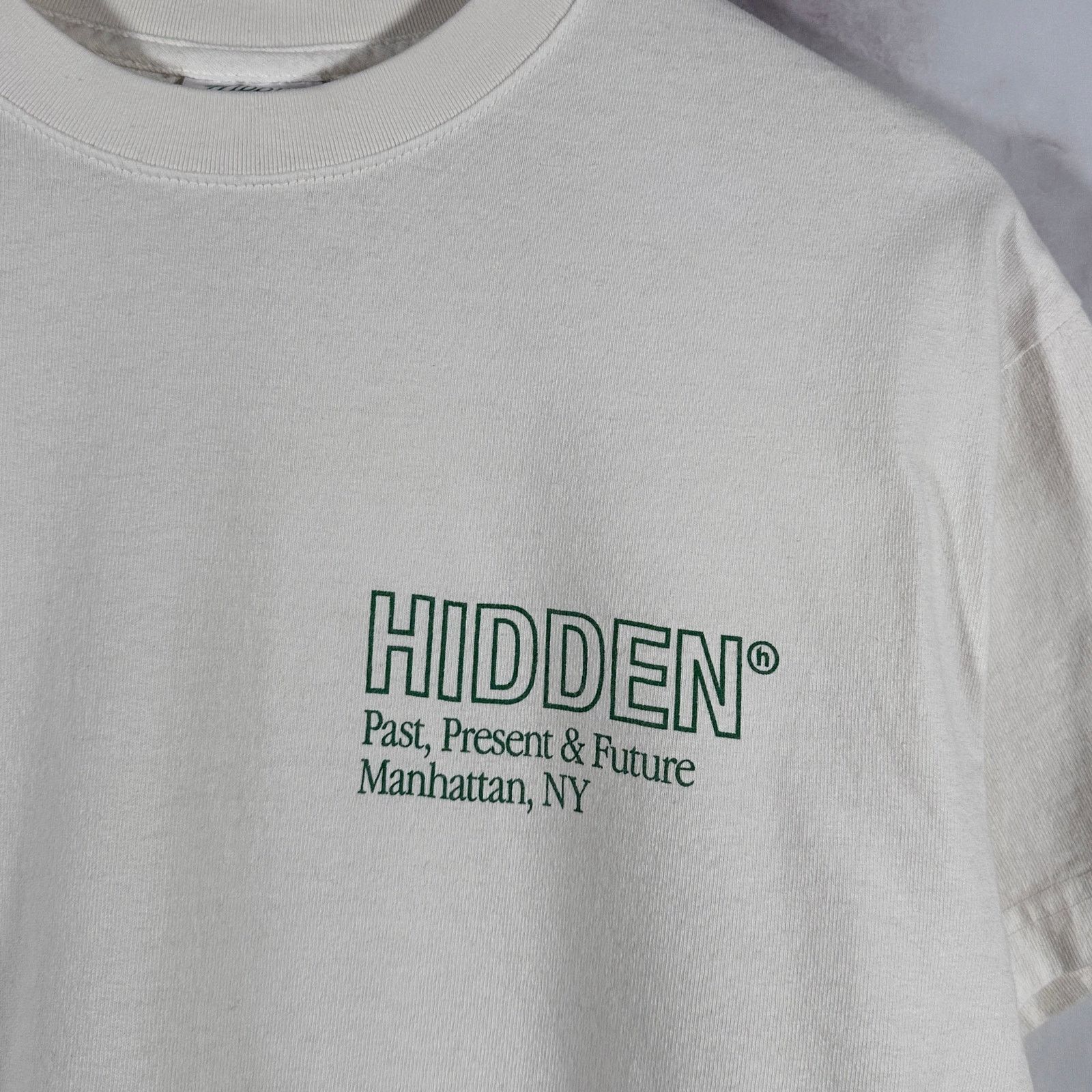 HIDDEN Hidden NY White 3-D Graphic Tee Size US S / EU 44-46 / 1 - 6 Thumbnail
