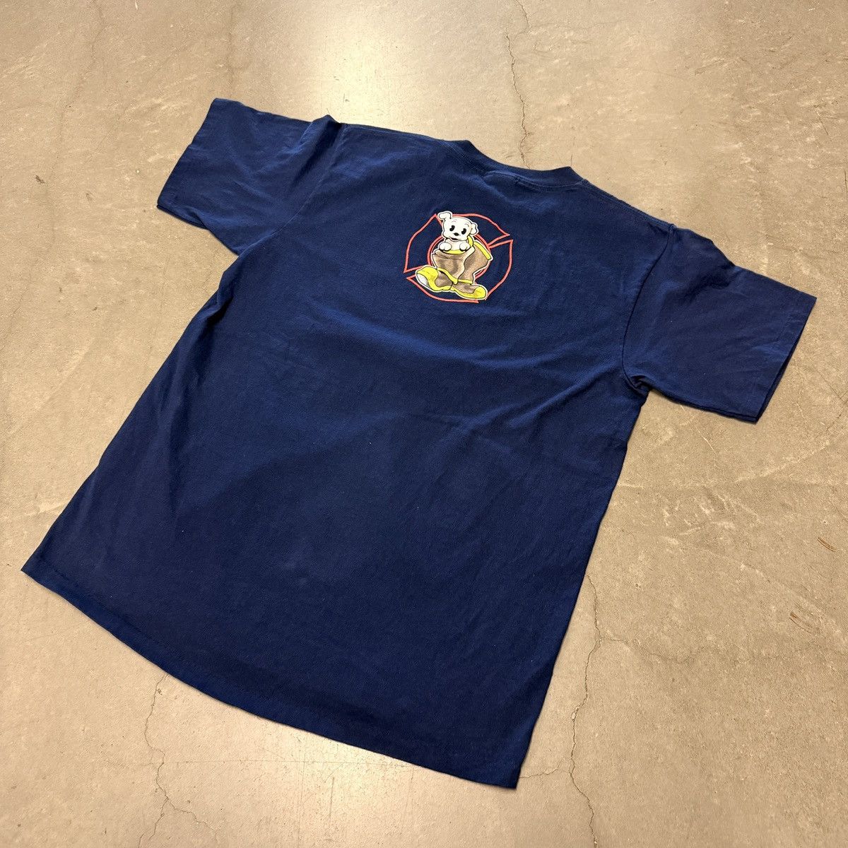 Vintage Vintage 1998 Firefighter Betty Boop Tee Size US L / EU 52-54 / 3 - 2 Thumbnail