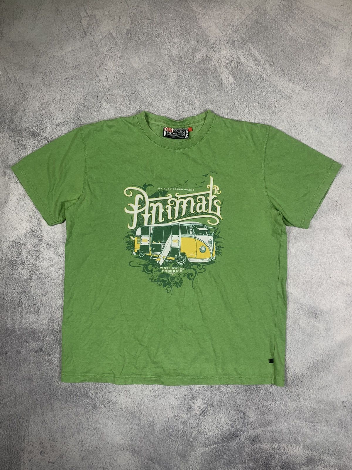 Japanese Brand × Vintage Vintage Animal tee big logo streetwear style size L Size US L / EU 52-54 / 3 - 1 Thumbnail