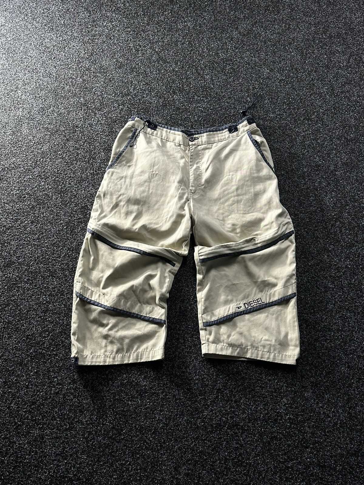 Diesel × Japanese Brand × Vintage 🚨 DIESEL VINTAGE BUTLEG CARGO SHORTS Y2K avant garde Size US 37 - 1 Thumbnail