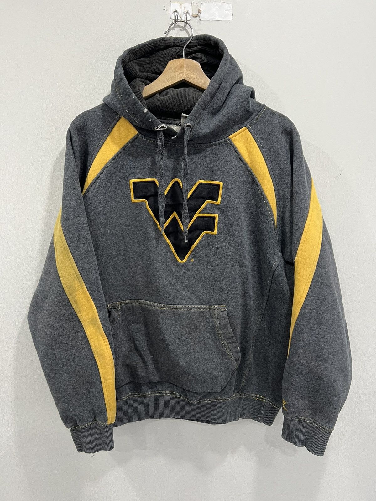 Vintage Vintage West Virginia Hoodie Sweater Size US L / EU 52-54 / 3 - 1 Thumbnail