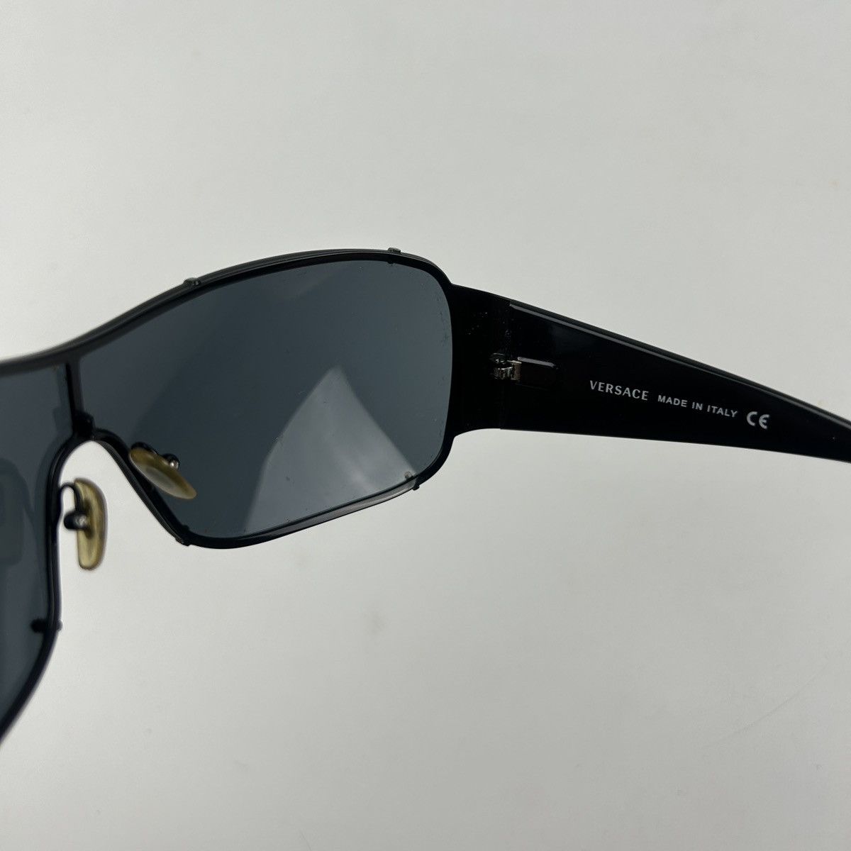 Versace 2000s Versace Lunette Brielle Sunglasses Size ONE SIZE - 7 Thumbnail