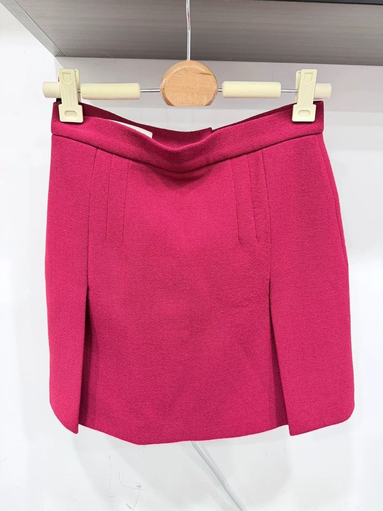 Prada Prada Red skirt Size 26" / US 2 / IT 38 - 1 Thumbnail
