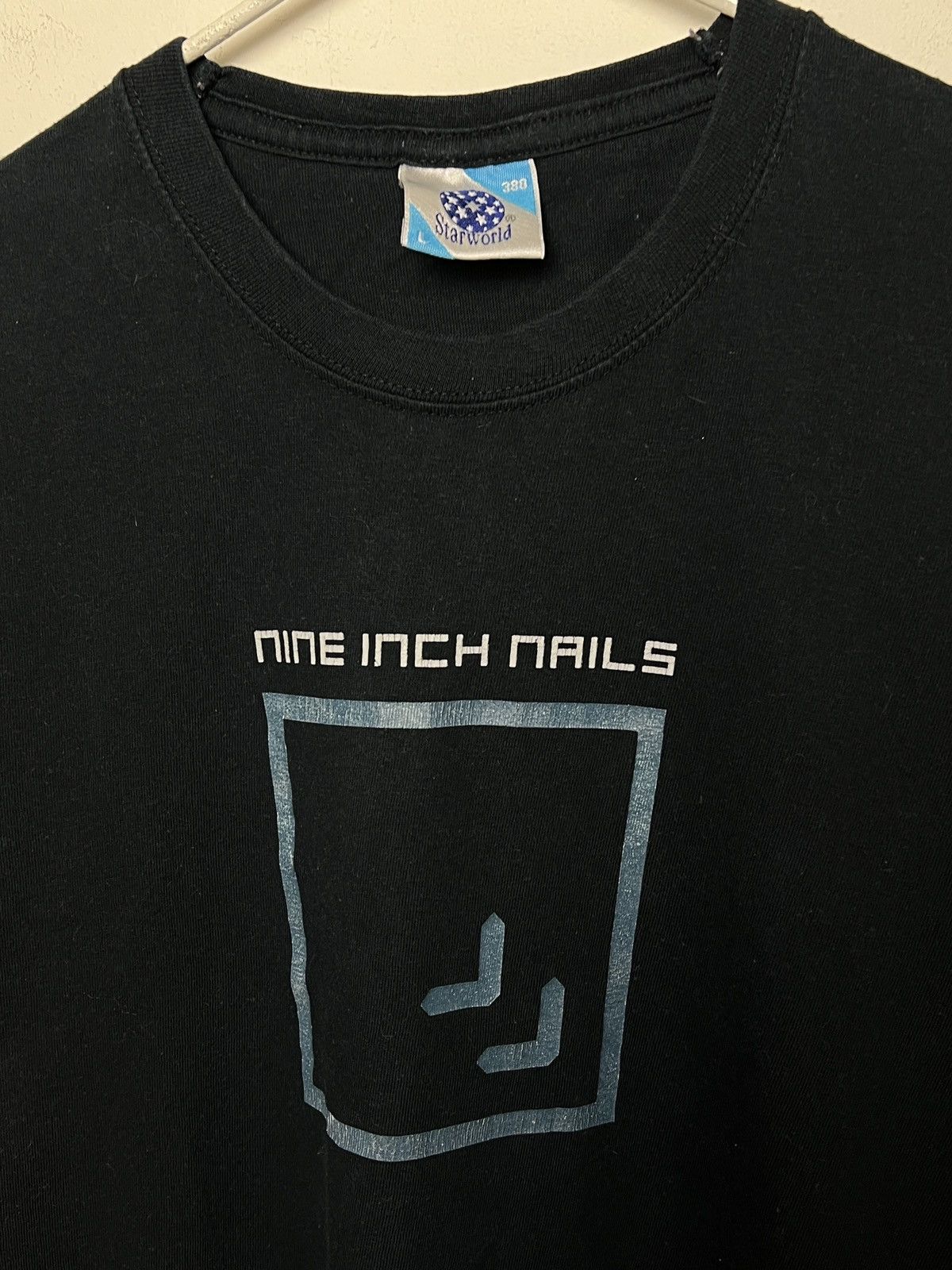 Band Tees nine inch nails y2k t shirt m-l Size US L / EU 52-54 / 3 - 3 Thumbnail