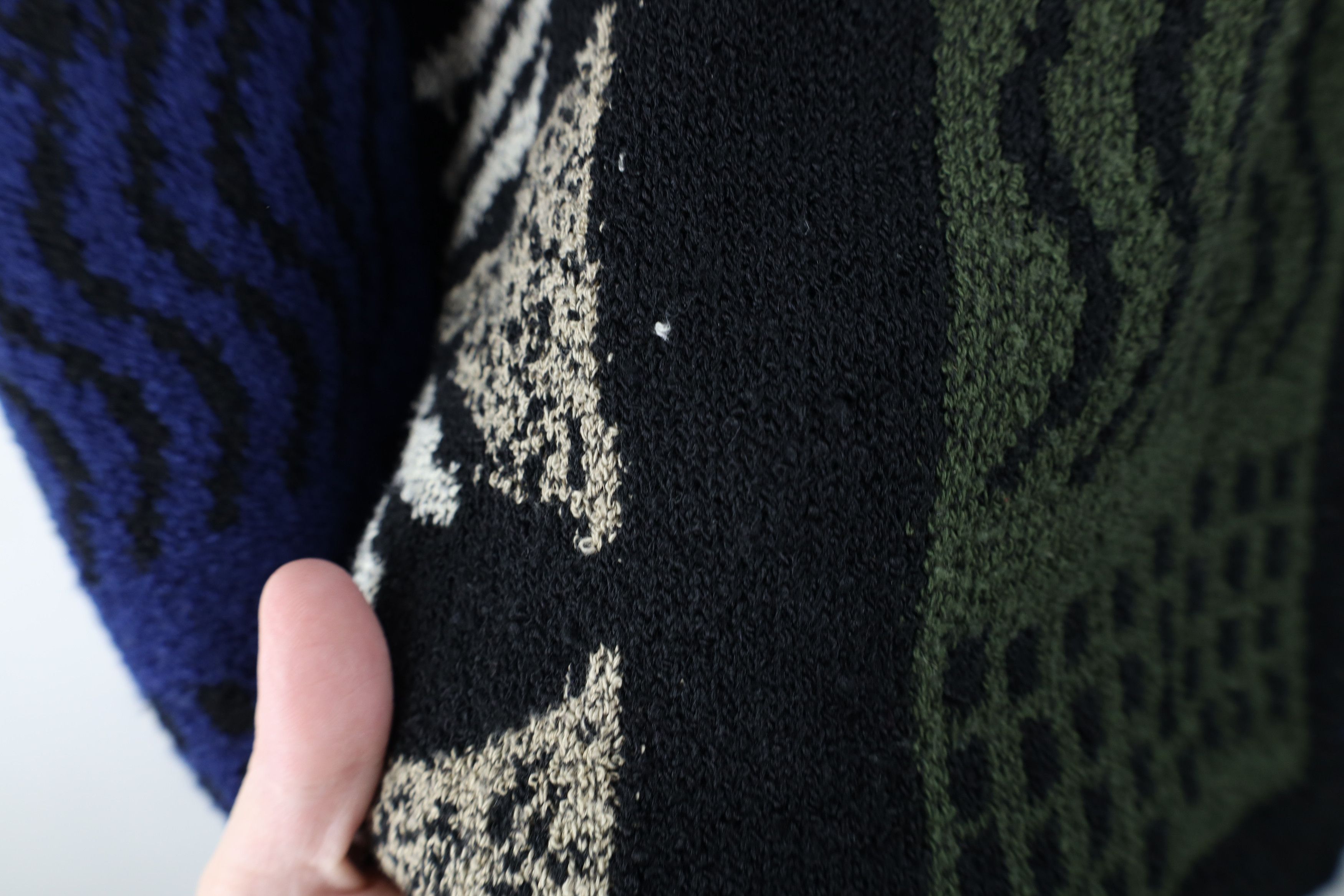 Vintage Vintage 90s Streetwear Terry Cloth Knit Collared Sweater Size US M / EU 48-50 / 2 - 7 Thumbnail