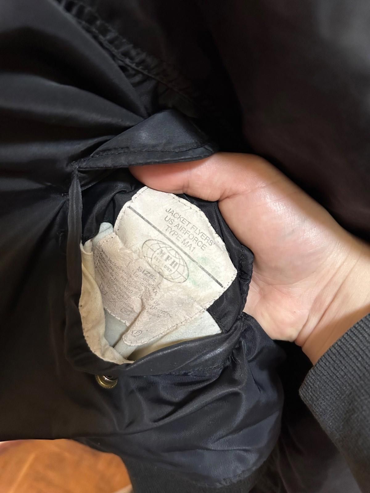 Other Vintage MA 1 Intermediate Flyers Black Bomber Jacked Size L Size US L / EU 52-54 / 3 - 6 Thumbnail