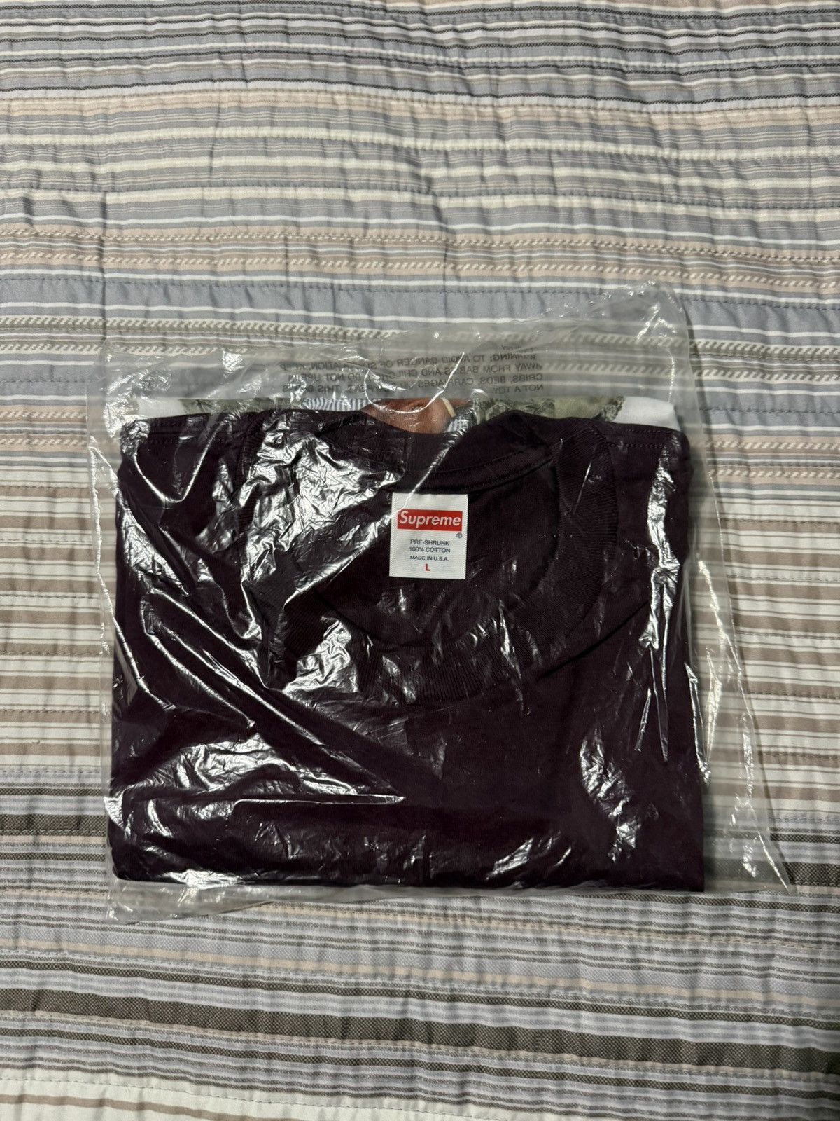 Supreme Andre 300 phototee Size US L / EU 52-54 / 3 - 1 Thumbnail