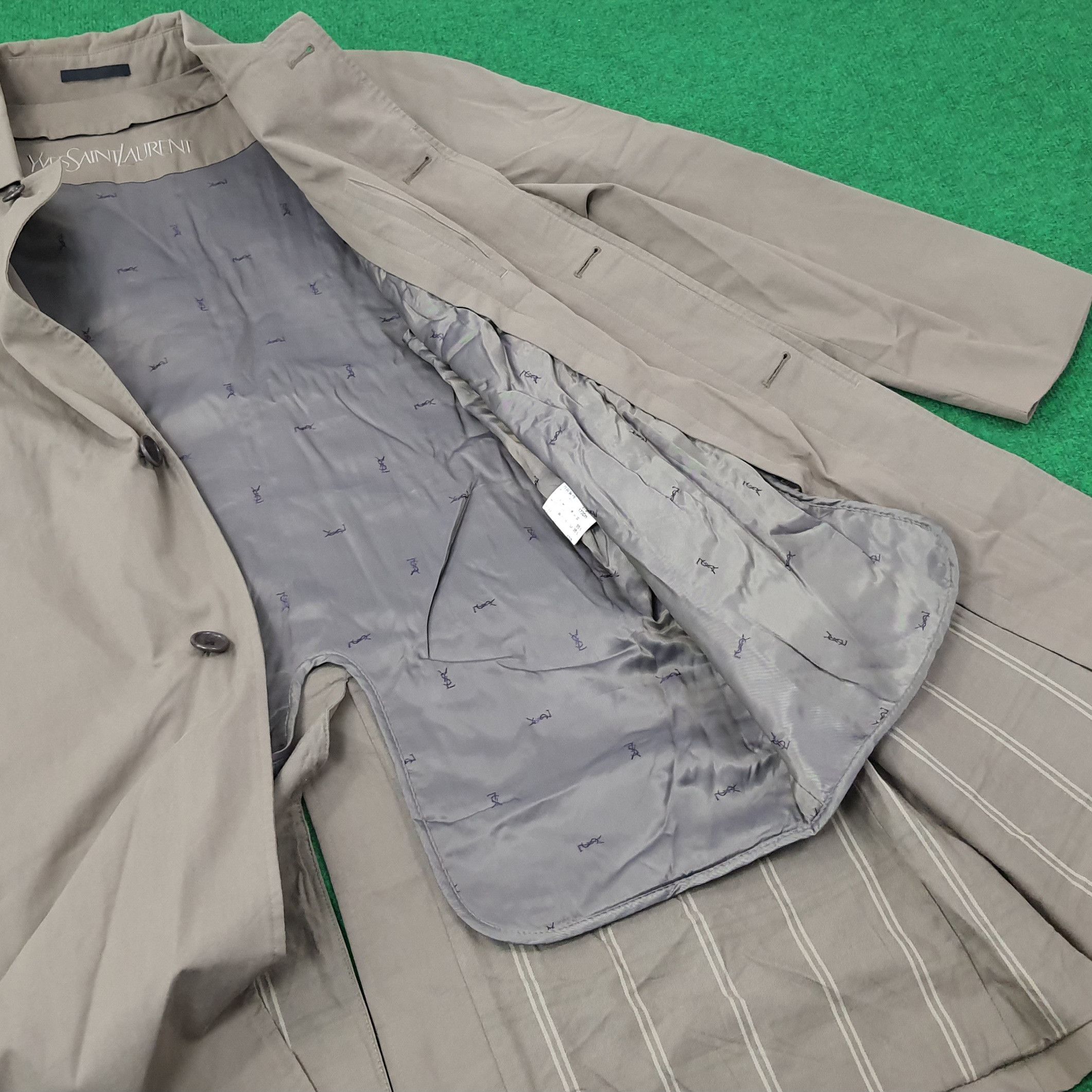 Yves Saint Laurent Vintage Yves Saint Laurent YSL Trench Coat with Vests C250N8 Size US L / EU 52-54 / 3 - 7 Thumbnail