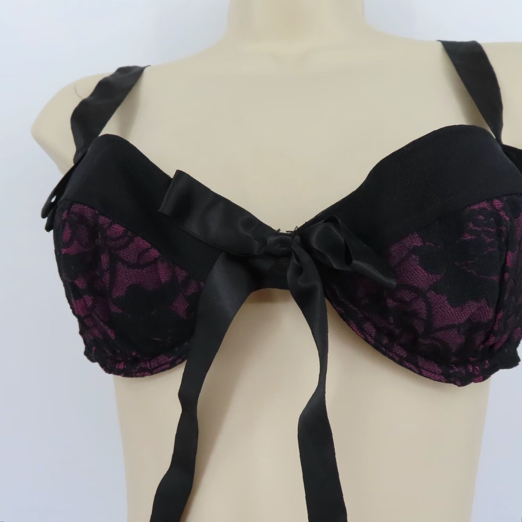 Vintage Frederick's of Hollywood Womens Medium Black Purple Floral Lace Satin Bow Bra Balconette M Underwire Nylon"} Size ONE SIZE - 3 Thumbnail
