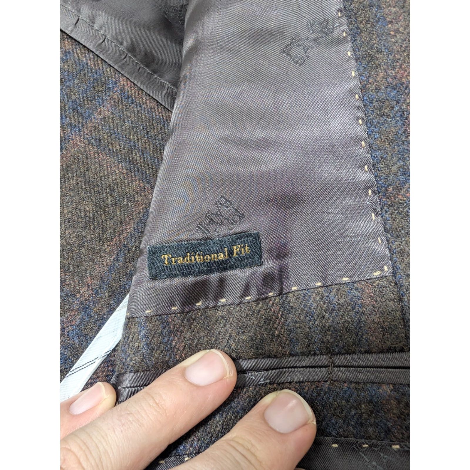 Jos. A. Bank Jos. A Bank Reserve Blazer Men 2 Piece Brown Plaid Cashmere Merino Wool 44R Mens Regular Jacket Blazer Vest Inner Pockets Vintage No Size 46R - 5 Thumbnail