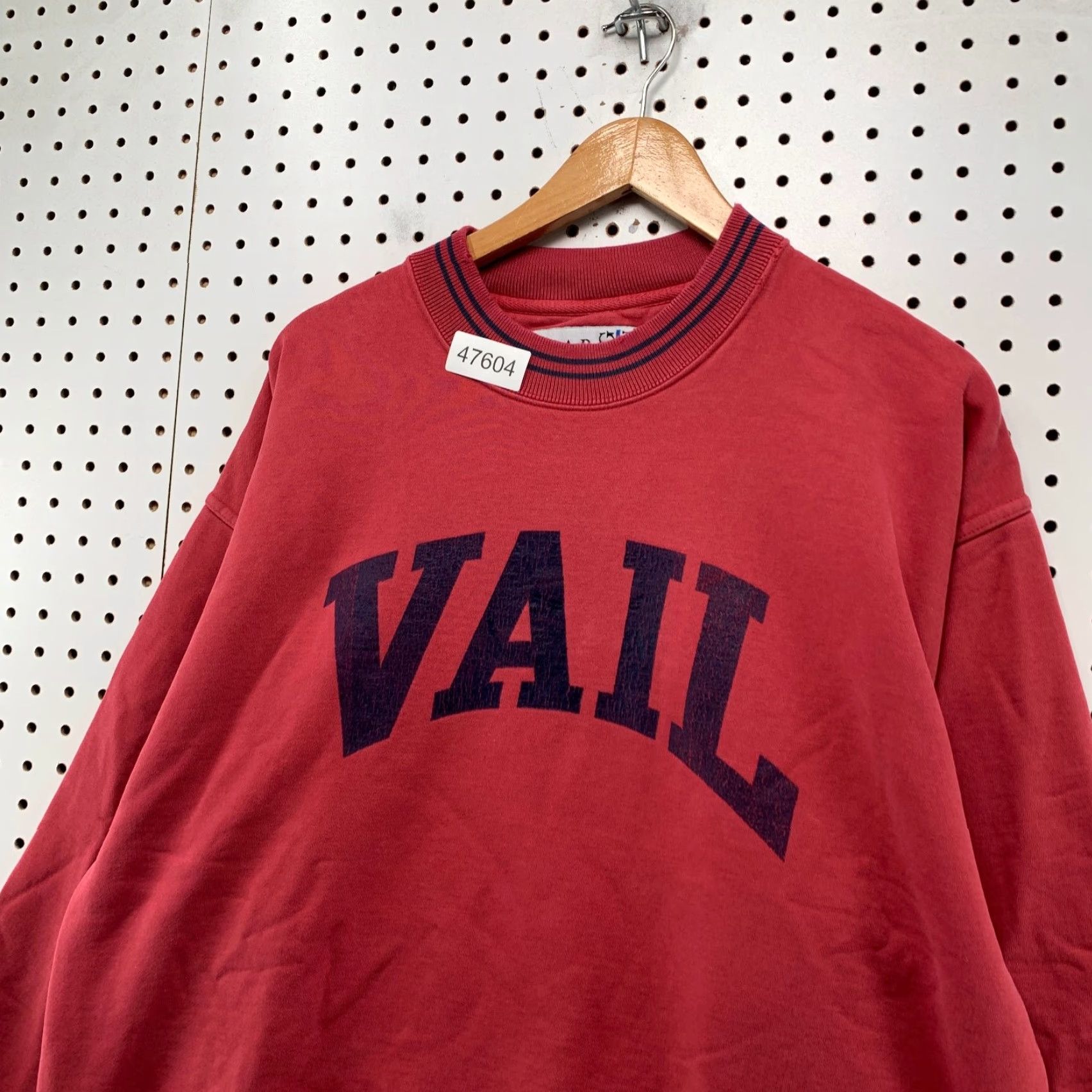 Vintage VINTAGE Gear For Sports Sweatshirt Mens L Red Embroidered Crewneck Fleece Made USA Size US L / EU 52-54 / 3 - 6 Thumbnail
