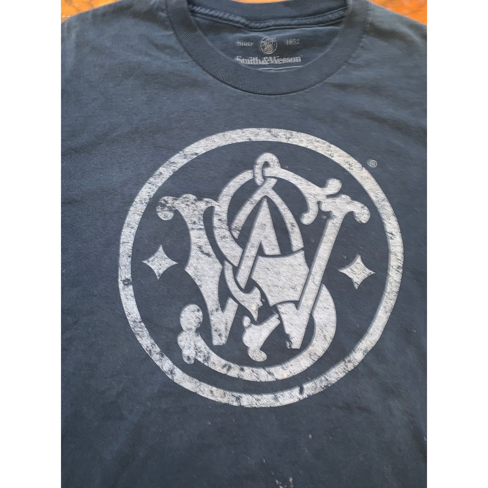 Other Smith & Wesson Iconic Logo T-Shirt Mens Large Navy Blue Size US L / EU 52-54 / 3 - 1 Thumbnail