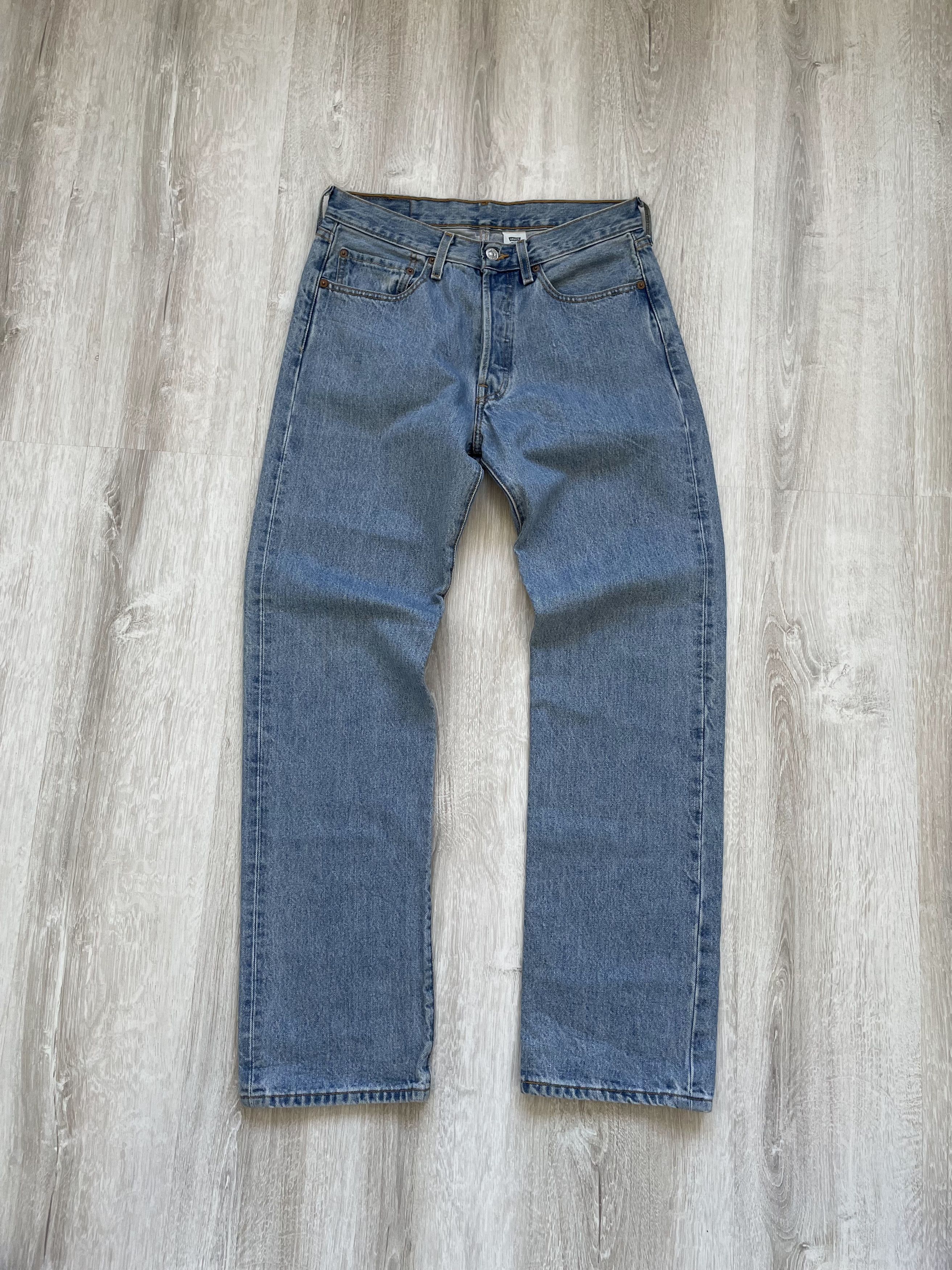 Levi's Vintage Clothing Vintage 90s Levis 501 Blue Denim Jeans Size US 31 - 4 Thumbnail