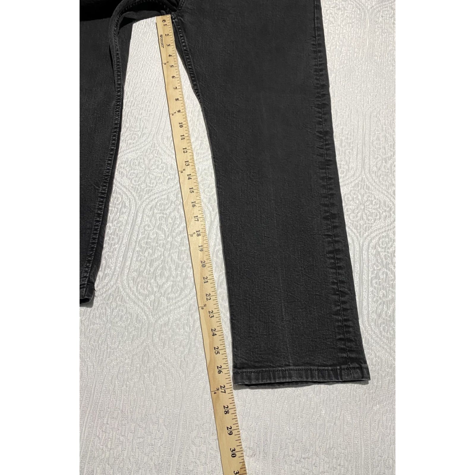 Levi's VINTAGE? Wait. Levis 502 Jeans Mens 38x27 Black Straight Leg Denim Button Fly Classic Fit Size US 38 / EU 54 - 7 Thumbnail