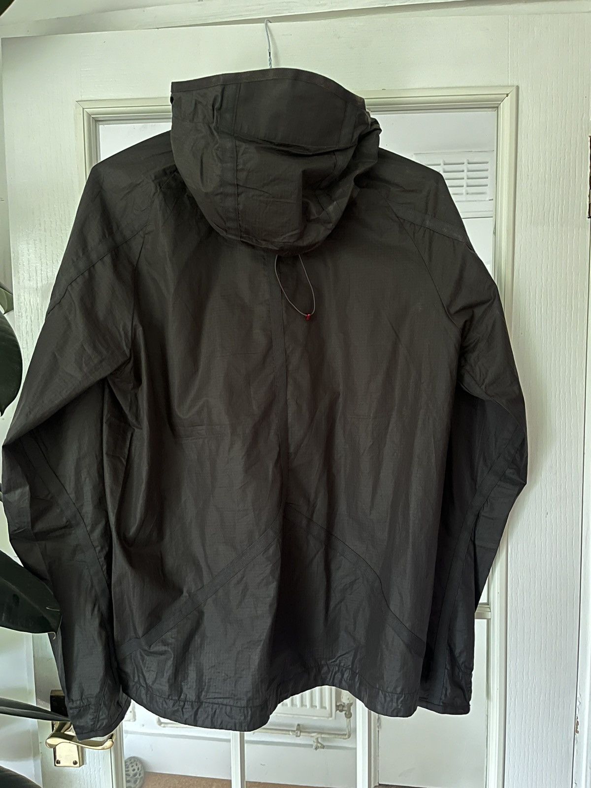 Klattermusen klättermusen Ansur hooded wind jacket Black Size US M / EU 48-50 / 2 - 2 Thumbnail