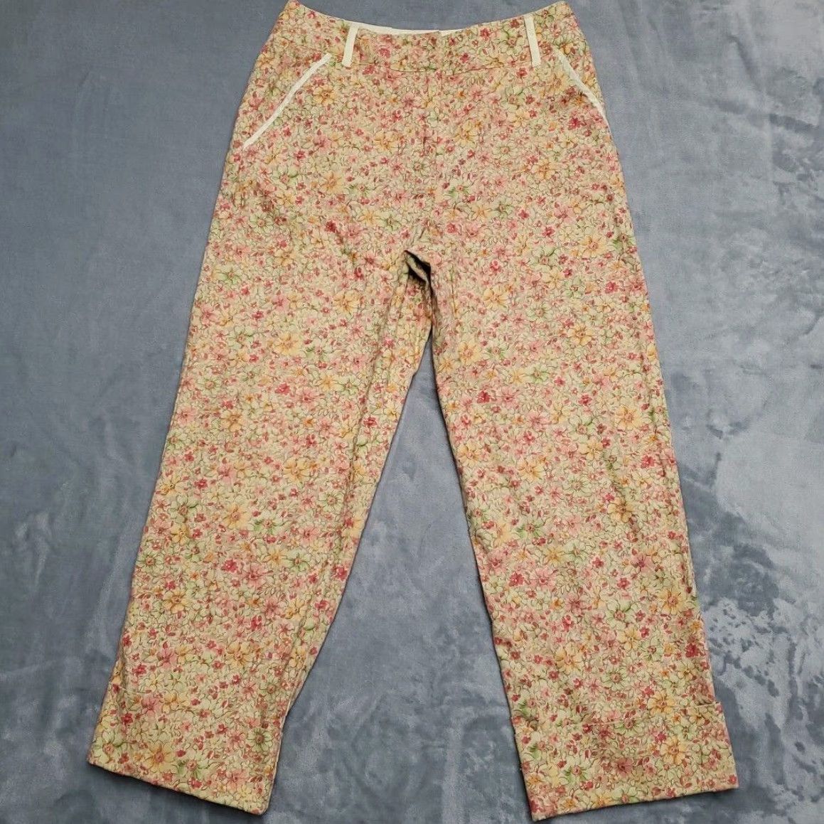Talbots VINTAGE Talbots Pants Womens 4 Yellow Capri Casual Comfort Cottage USA Floral Pockets Cotton Blend 24in Inseam Womens Size 27" / US 4 / IT 40 - 2 Thumbnail