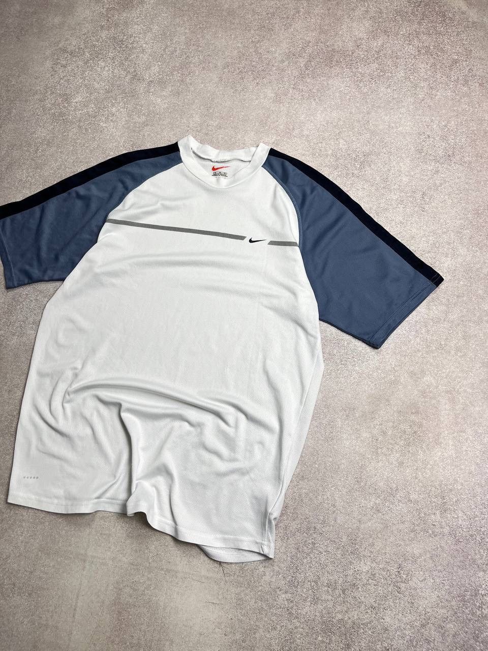 Nike × Vintage Vintage Nike Swoosh Running T-shirt XL Size US XL / EU 56 / 4 - 2 Thumbnail
