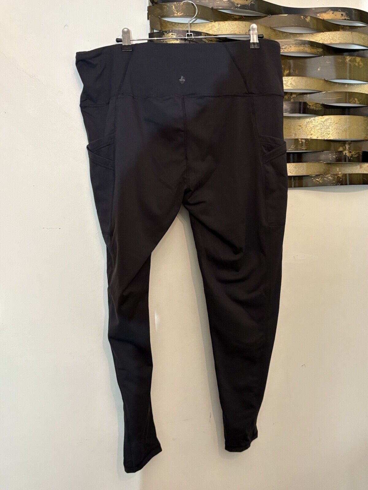 Prana Prana 3XL Black Leggings Size 42" / US 20 - 2 Thumbnail