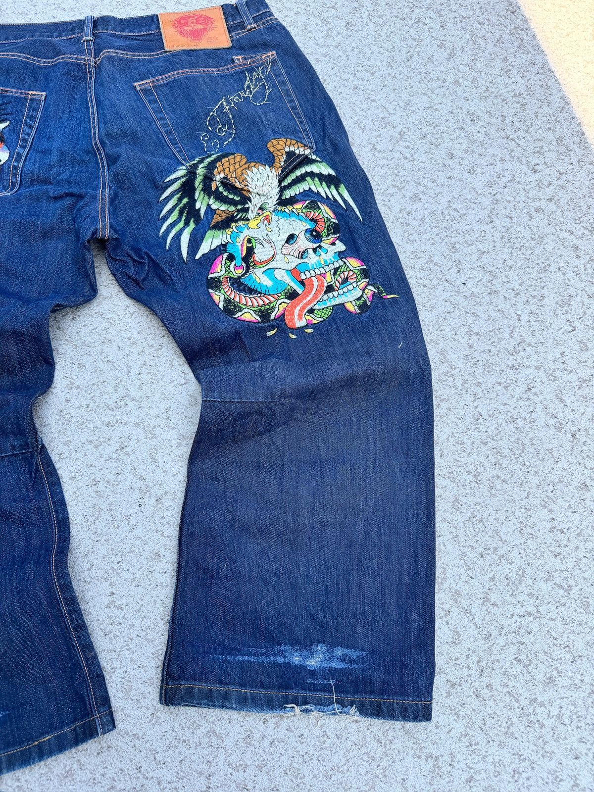 Ed Hardy × Vintage Vintage Baggy Ed Hardy Embroidered Denim Size US 42 / EU 58 - 2 Thumbnail