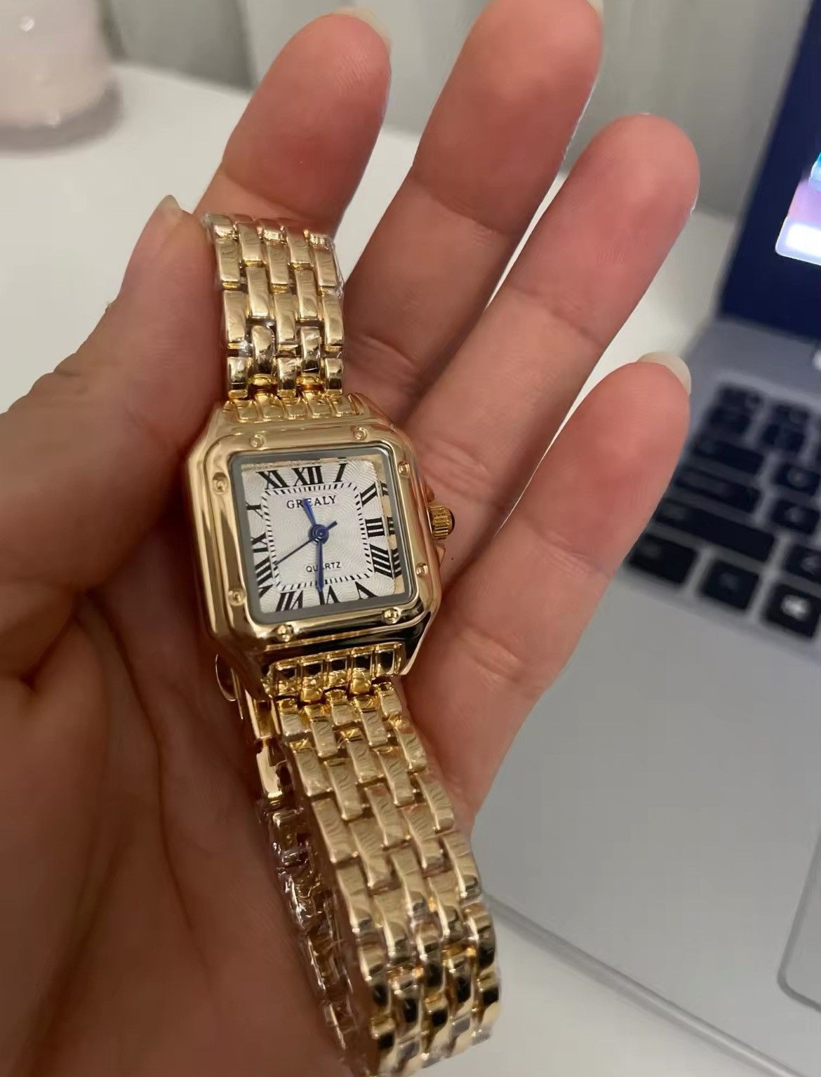 Vintage Vintage 90s vintage retro luxury style quartz Gold watch Size ONE SIZE - 2 Thumbnail