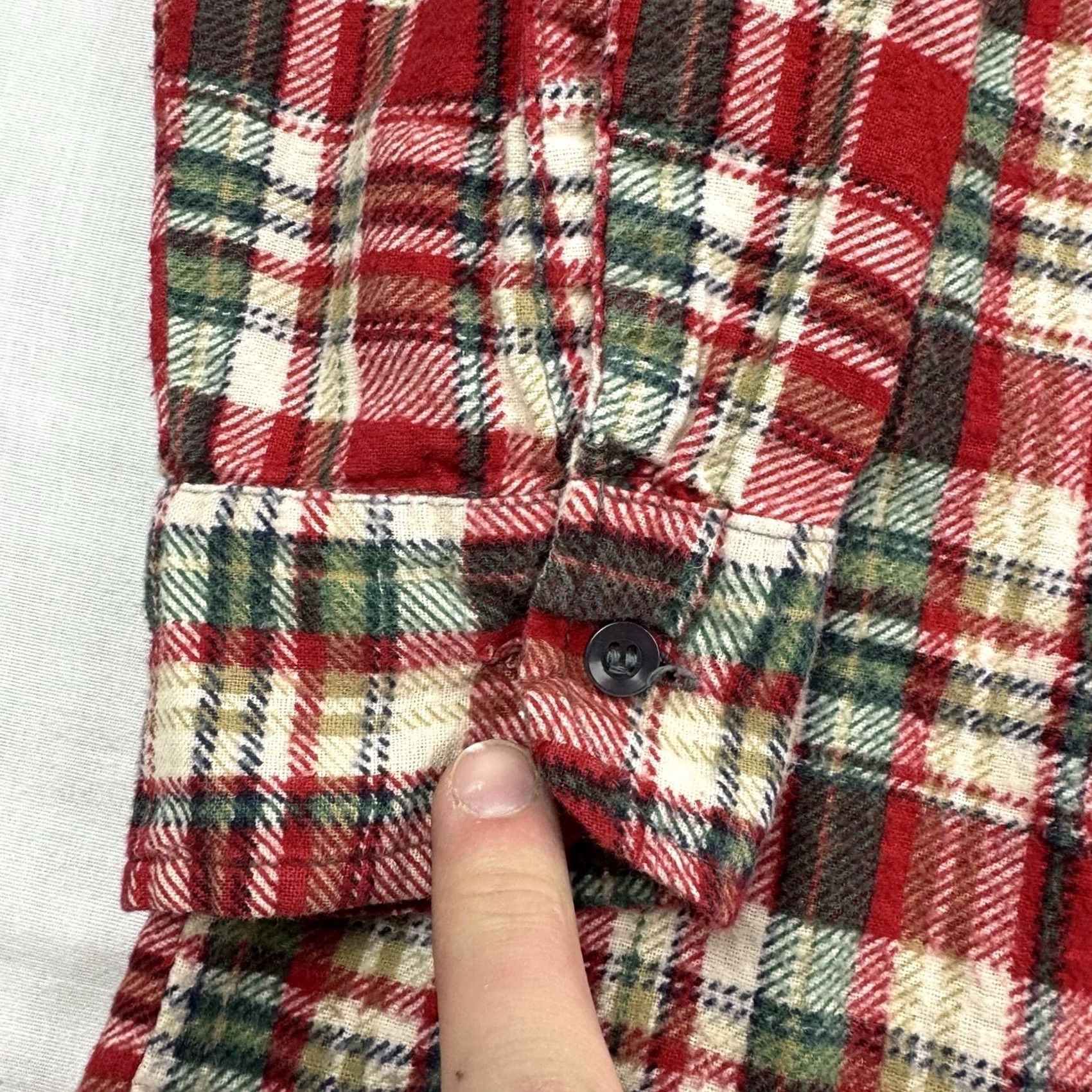 Fruit Of The Loom VINTAGE Fruit Of The Loom Shirt Button-Up Plaid Flannel Adult Large Red Cotton Casual Mens Outdoor 80s 90s Size US L / EU 52-54 / 3 - 3 Thumbnail