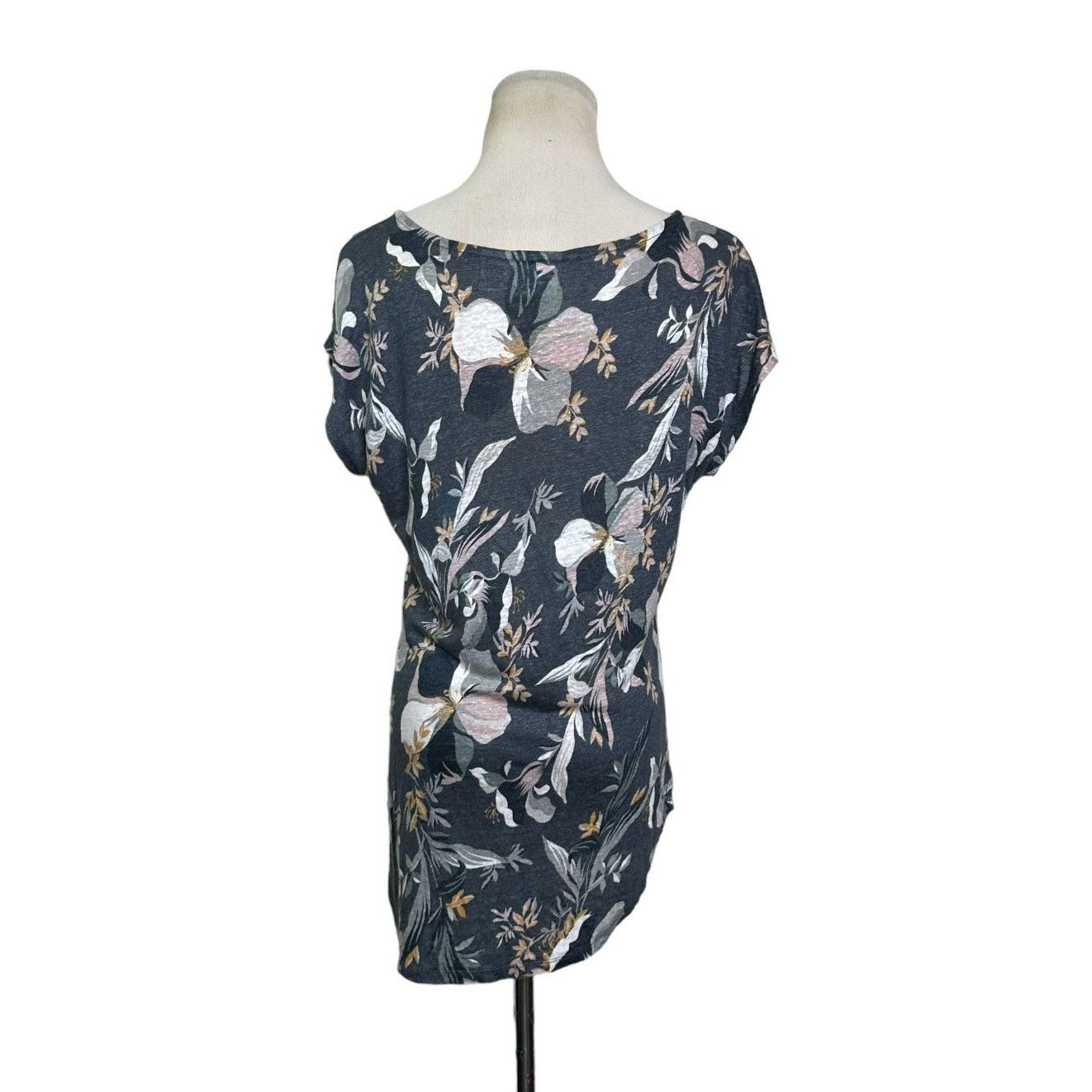 Rachel Zoe Rachel Zoe gray floral linen short sleeves top size L Size L / US 10 / IT 46 - 2 Thumbnail