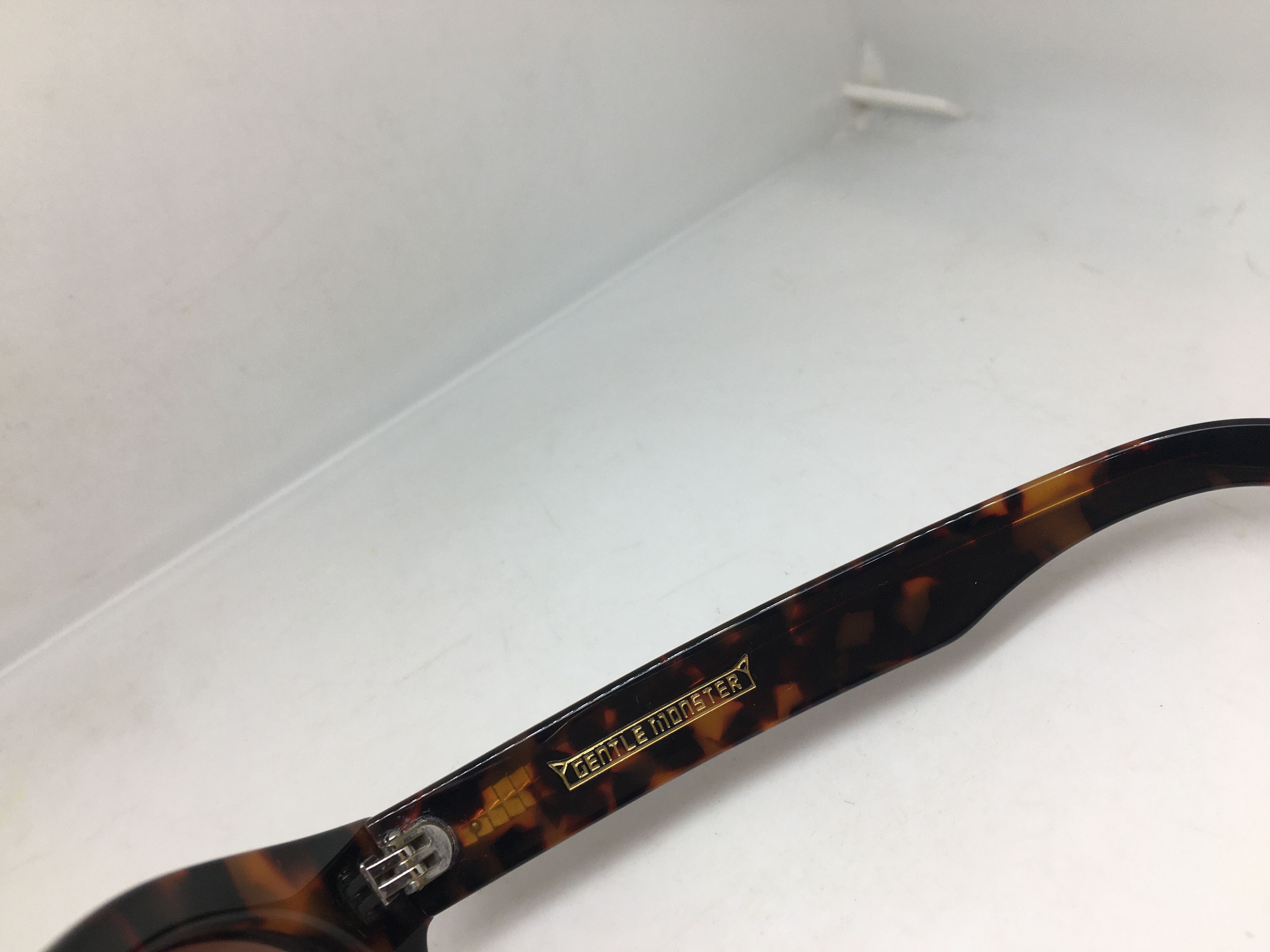 Gentle Monster MOD WARHOL OVERSIZE Tortoise GM SUNGLASSES Tortoise Size ONE SIZE - 4 Thumbnail