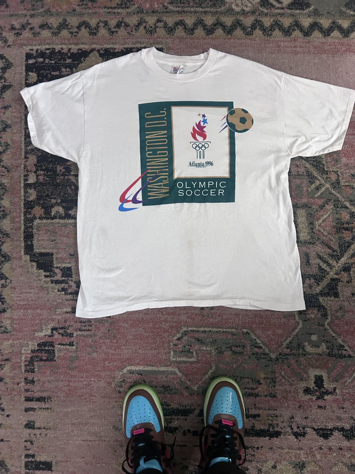 Vintage Vintage 1996 Atlanta Olympic Soccer T-Shirt Size US XL / EU 56 / 4 - 1 Thumbnail