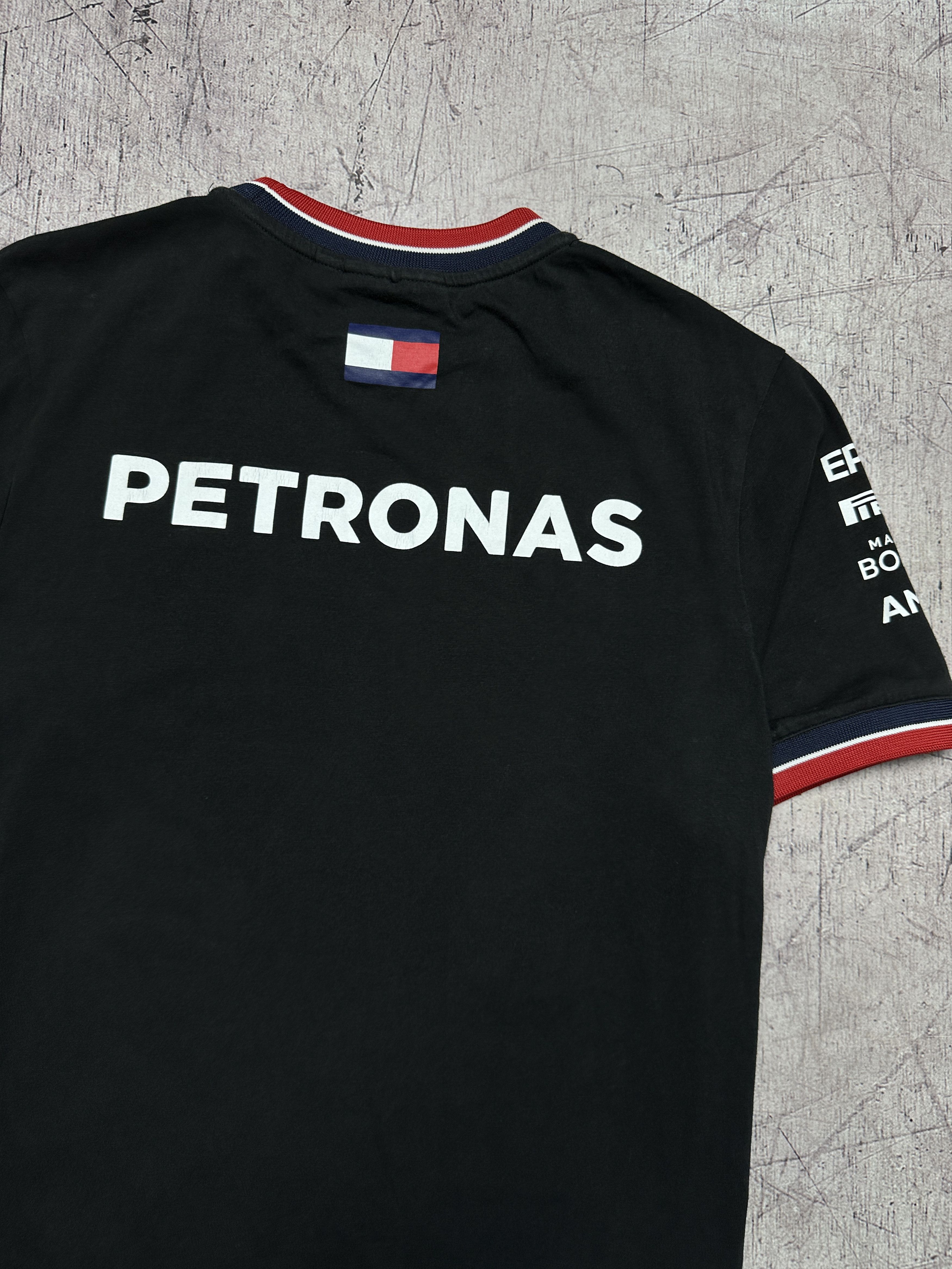 Mercedes-Benz Mercedes Benz Amg Petronas Formula 1 Team T-Shirt Size US M / EU 48-50 / 2 - 8 Thumbnail