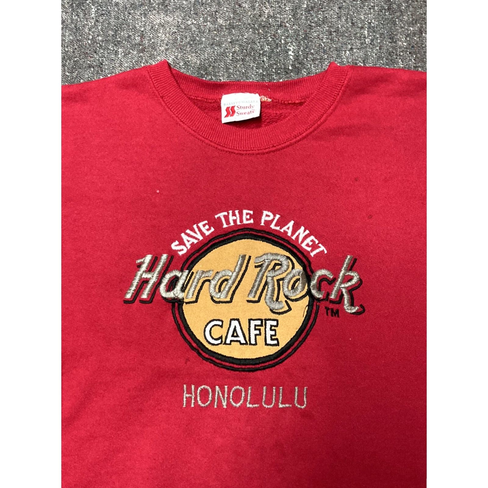 Vintage VINTAGE Hard Rock Cafe sweatshirt Shirt Mens XL Red 90s Honolulu Hawaii USA made Pullover Size US XL / EU 56 / 4 - 2 Thumbnail