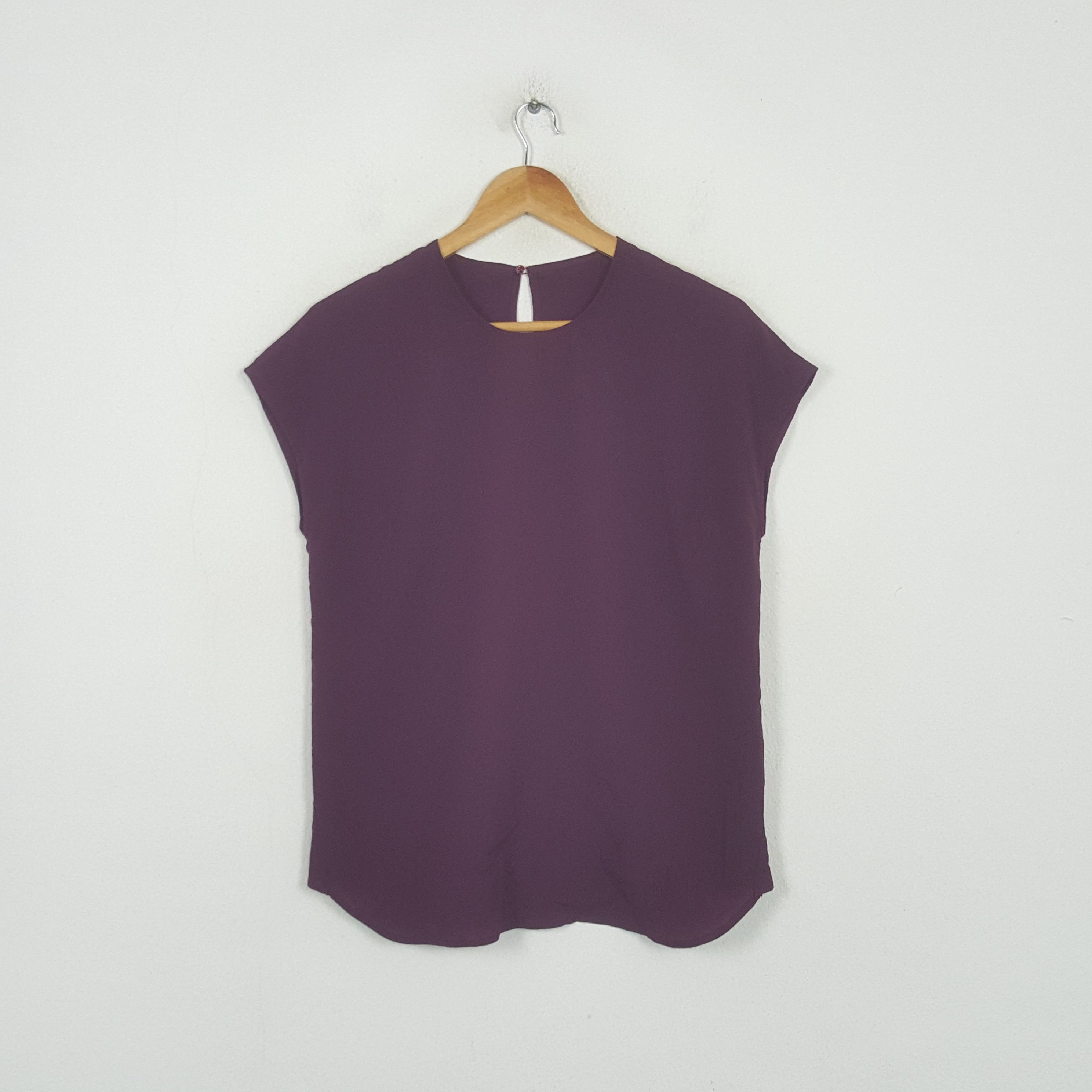 Maison Margiela Vintage Maison Martin Margiela Japanese Brand Tshirt RR14 Size M / US 6-8 / IT 42-44 - 1 Thumbnail