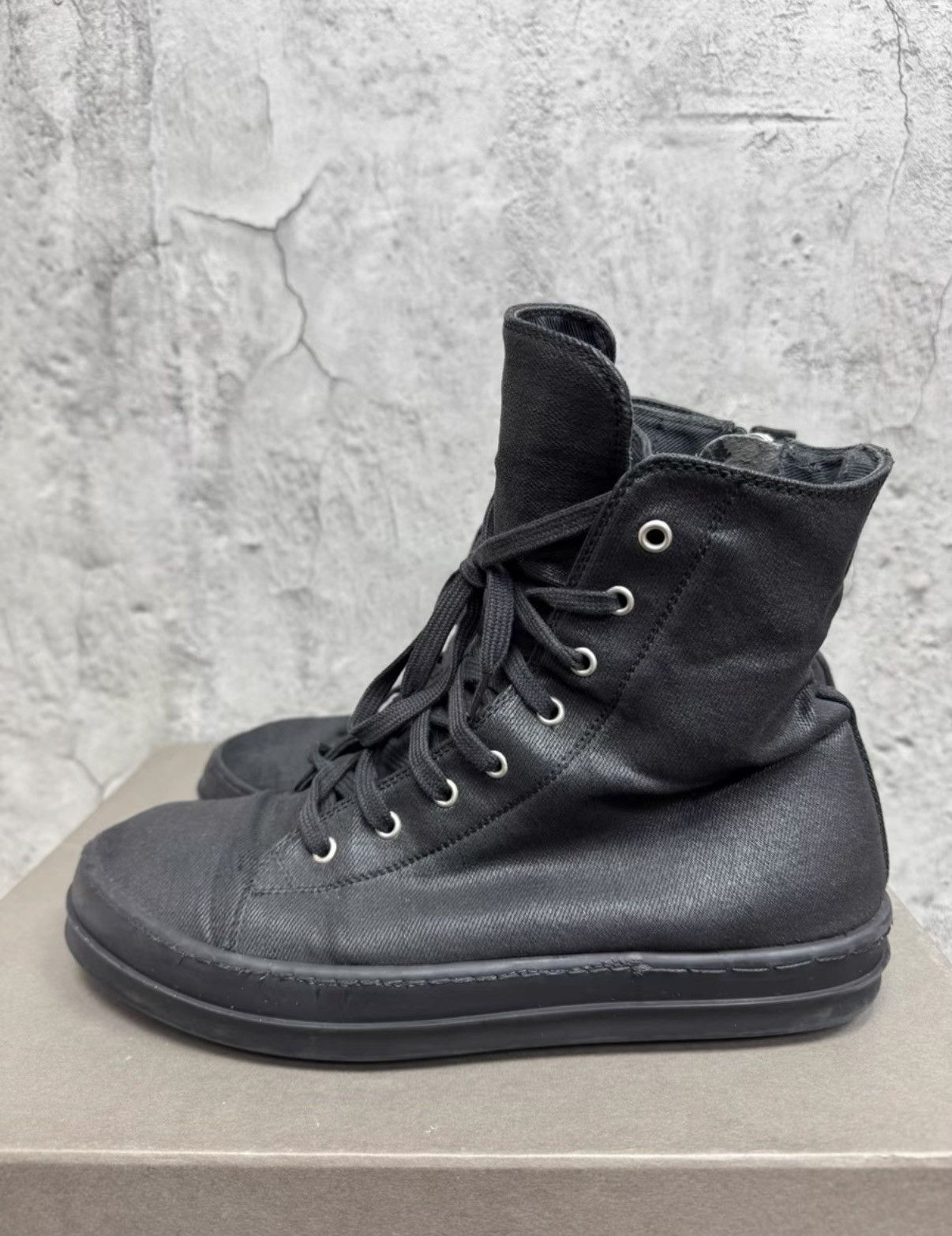 Rick Owens Rick Owens DRKSHDW Waxed Canvas High-Top K37 Size US 9.5 / EU 42-43 - 1 Thumbnail