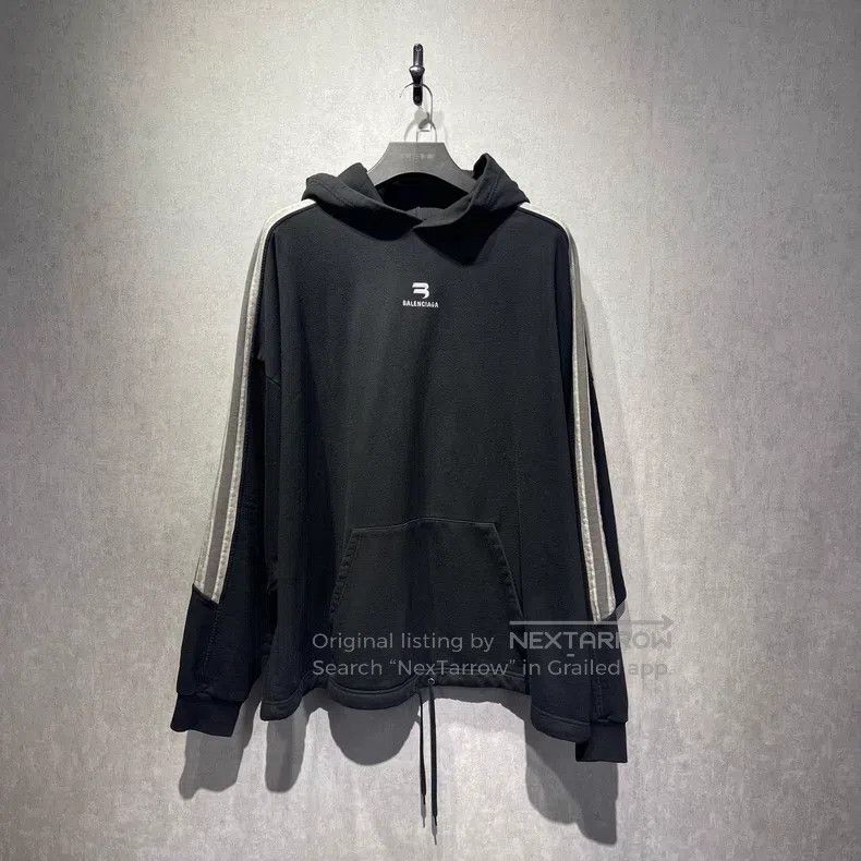 Balenciaga Balenciaga Side Stripe Embroidered Logo Hooded Sweatshirt Size US M / EU 48-50 / 2 - 1 Thumbnail