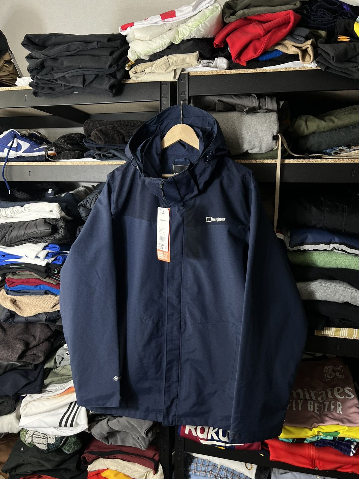 Berghaus Berghaus Gore-Tex Waterproof Jacket Size XXL Hooded Outdoor Size US XXL / EU 58 / 5 - 1 Thumbnail