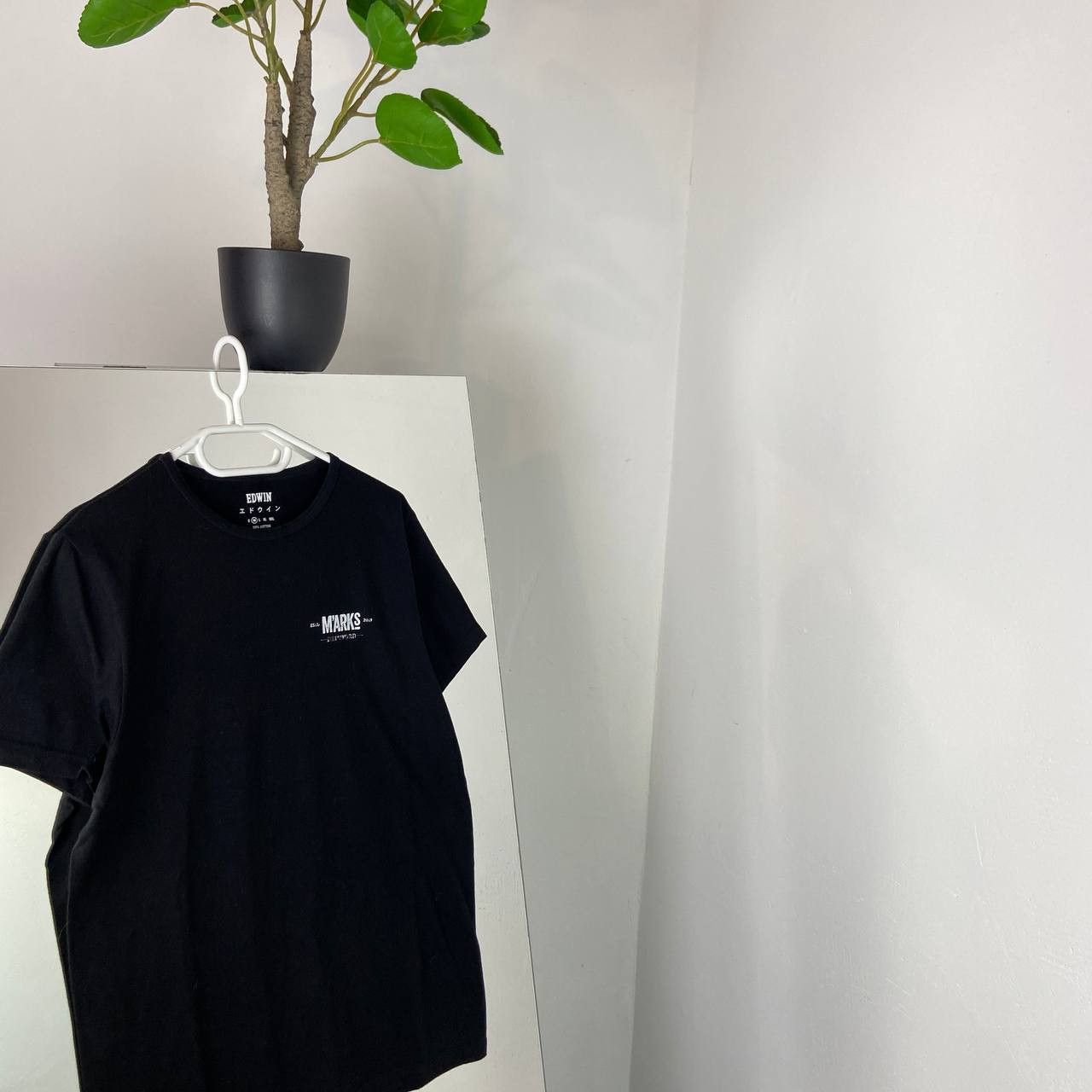 Edwin Edwin Japanese Brand Compass Black T-Shirt Streetwear Size US M / EU 48-50 / 2 - 1 Thumbnail