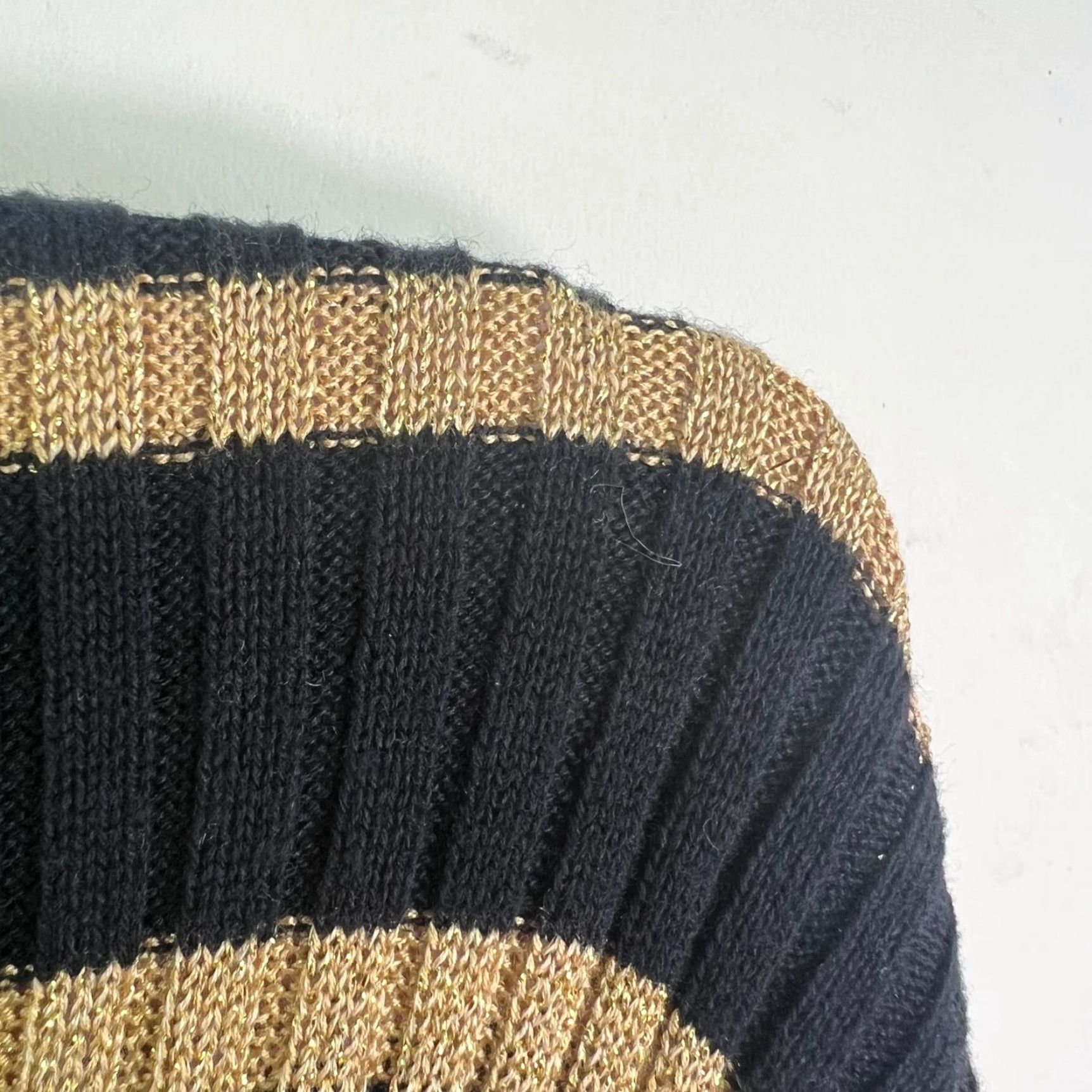 Vintage Lauren Ralph Lauren Sweater Adult Size L Black/Gold Metallic Striped Silk Blend Turtleneck Pullover Womens Size L / US 10 / IT 46 - 7 Thumbnail