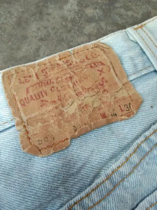 Levi's × Vintage 80s Vintage Levis 501 Made In USA Sun Faded Distressed Jeans Size US 33 - 3 Thumbnail