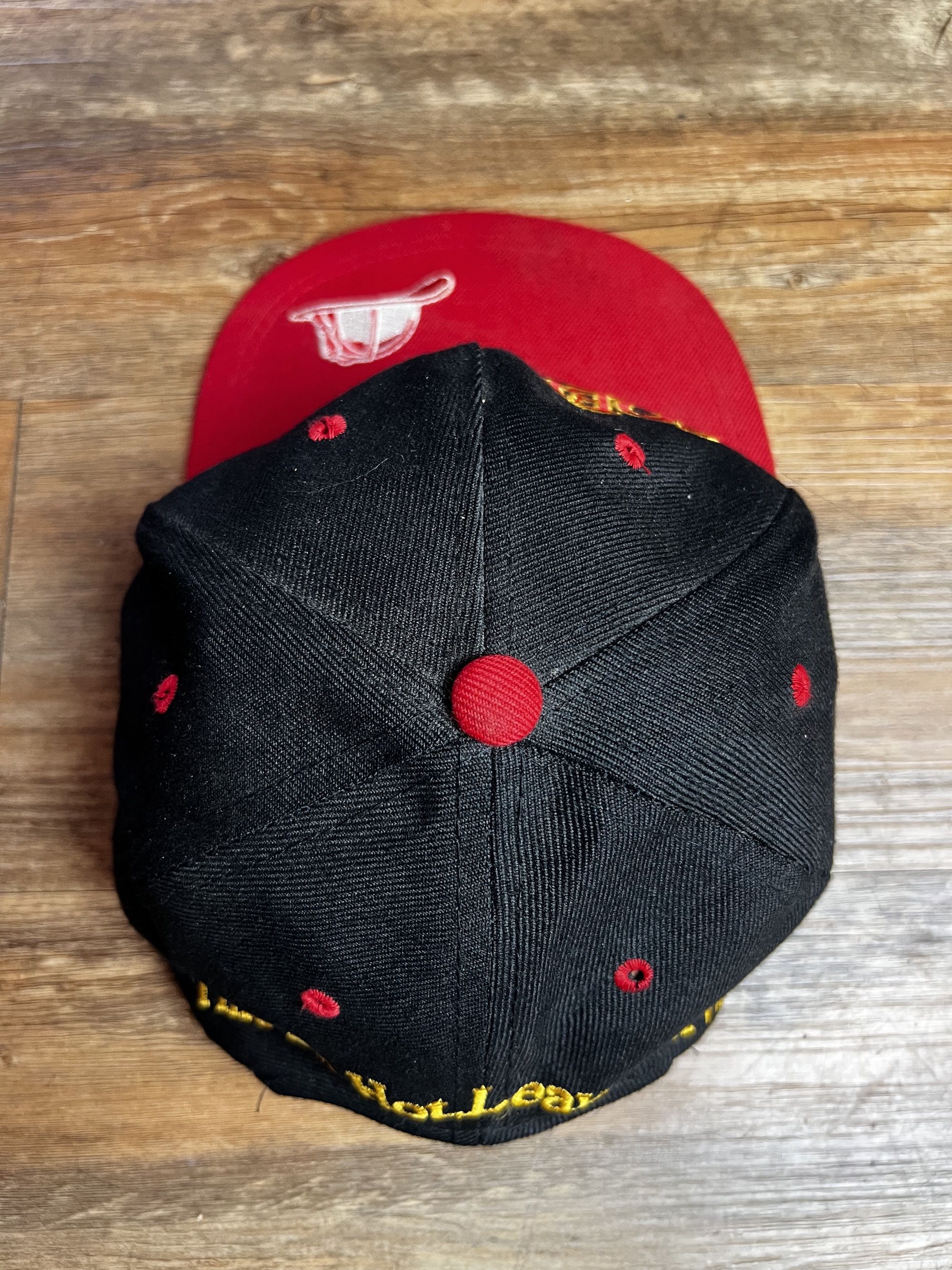Vintage Vintage 1990's Coed Naked Sportswear - Firefighting Snapback Size ONE SIZE - 6 Thumbnail