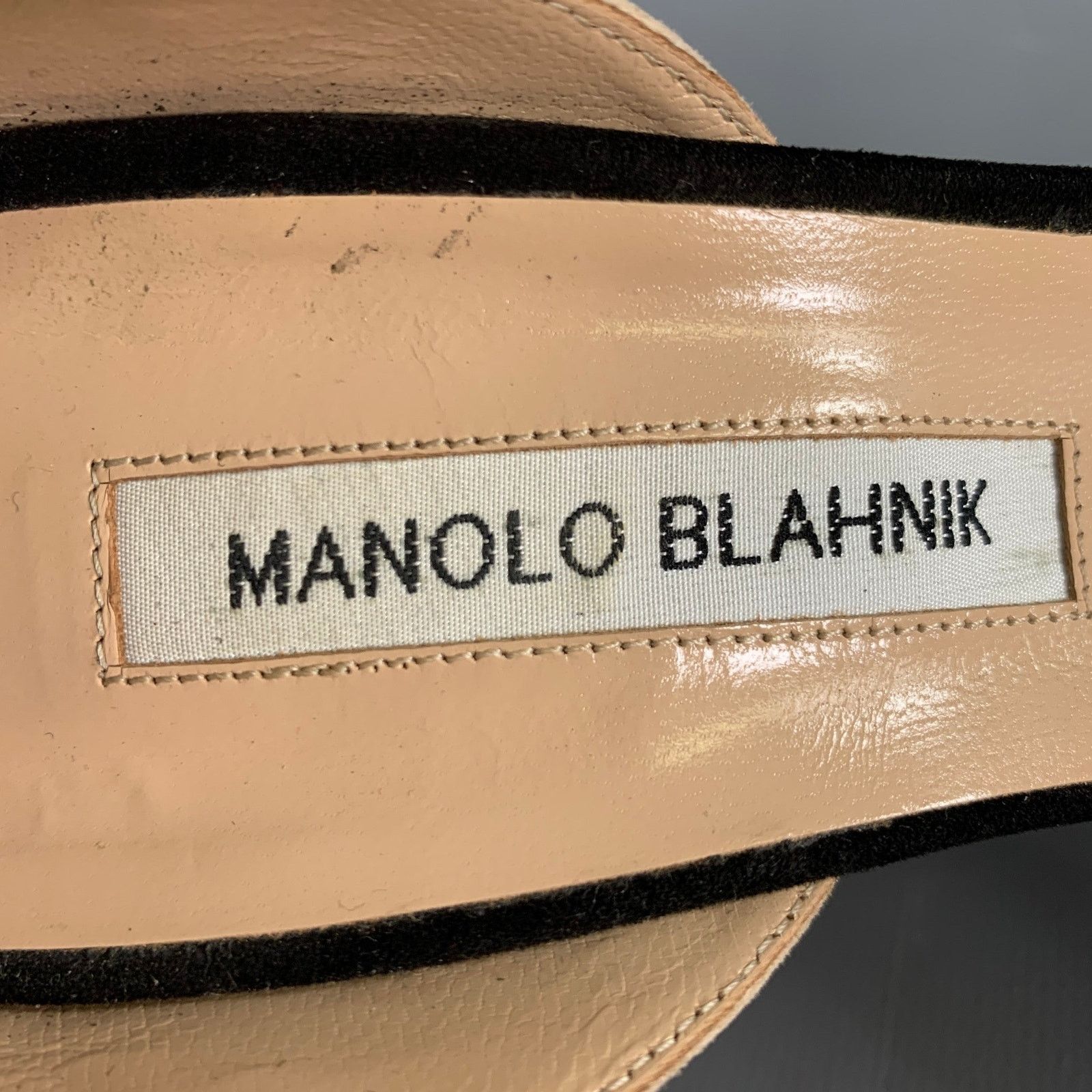 Manolo Blahnik MANOLO BLAHNIK 9.5 Black Tan Suede Two Tone Pointed Pumps Size US 9.5 / IT 39.5 - 9 Thumbnail
