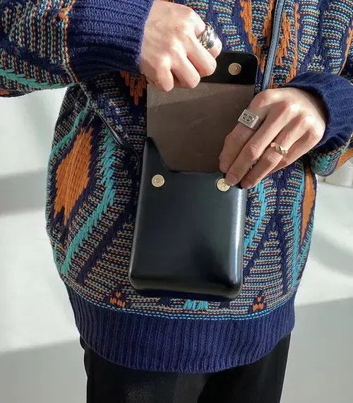 Japanese Brand × Vintage 2022 Korean fashion black retro square crossbody bag Size ONE SIZE - 4 Thumbnail