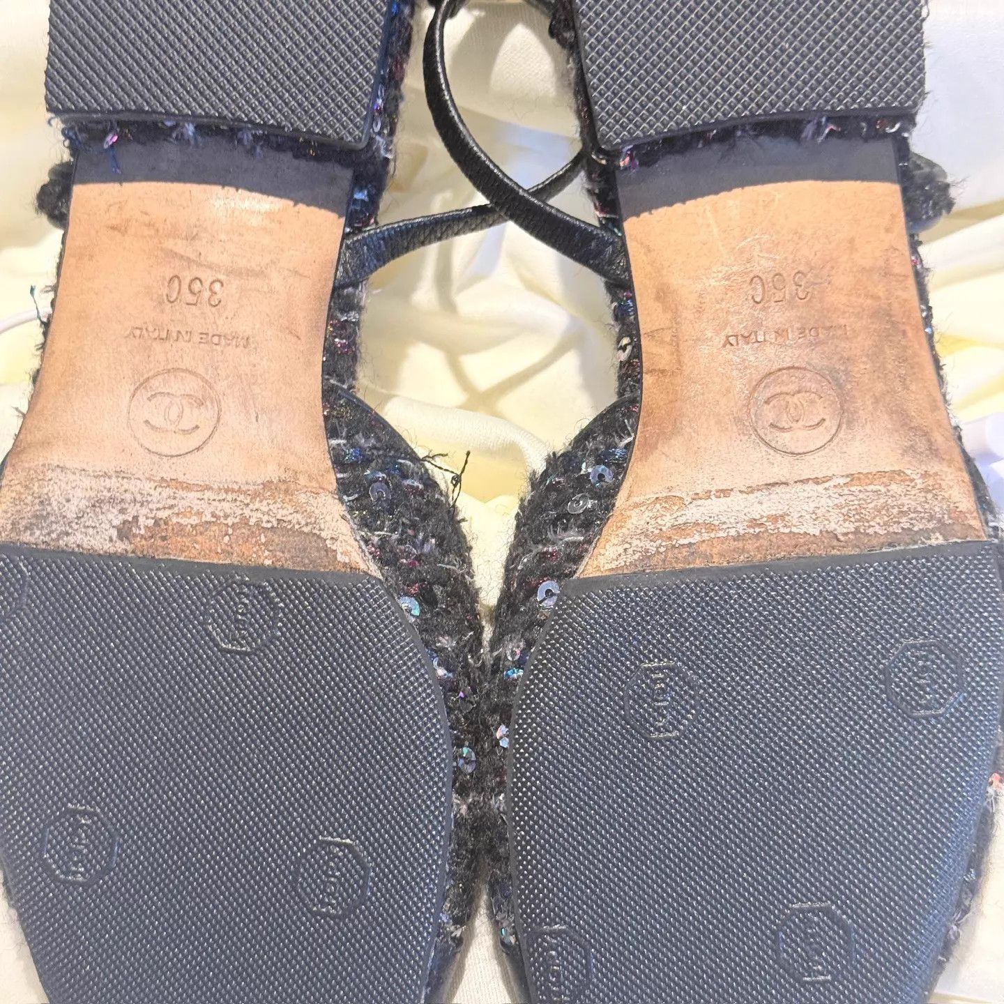 Chanel CHANEL Women's Black Multicolor Woven CC Sandals 35 Size US 4.5 / IT 34.5 - 7 Thumbnail
